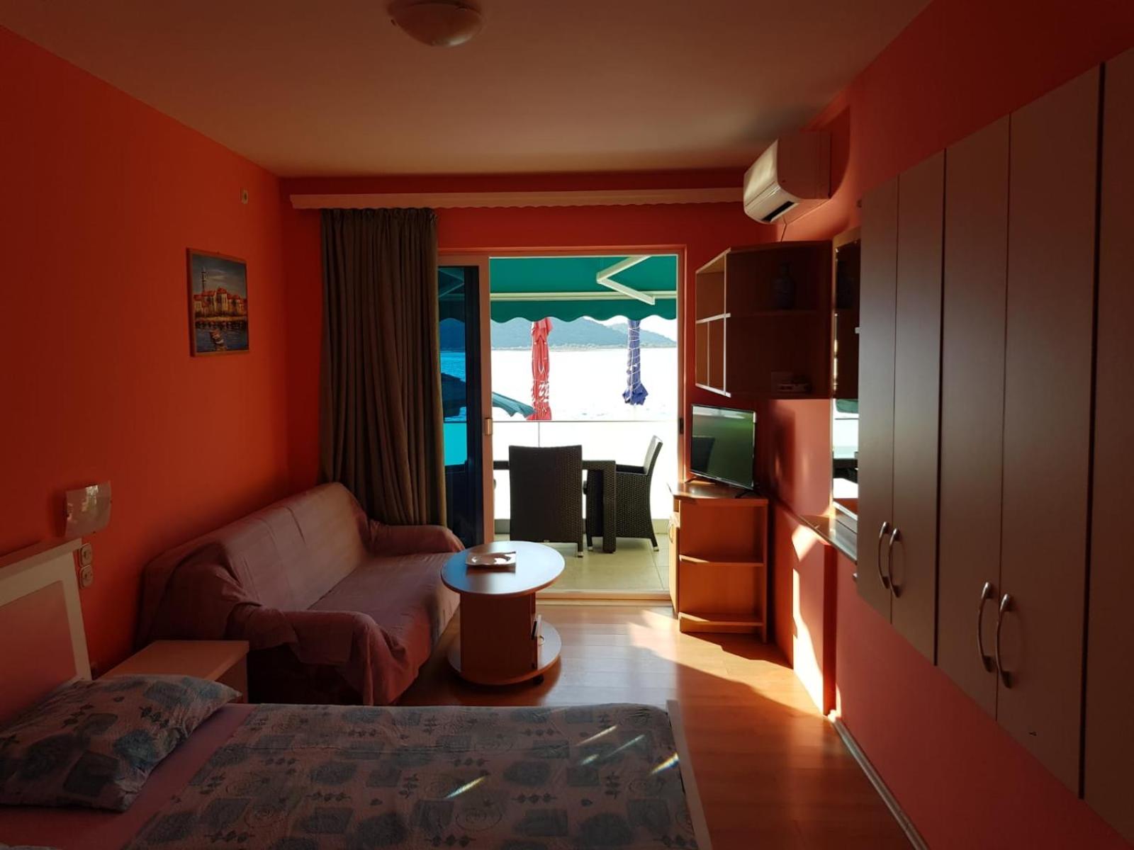 Apartments Kocak