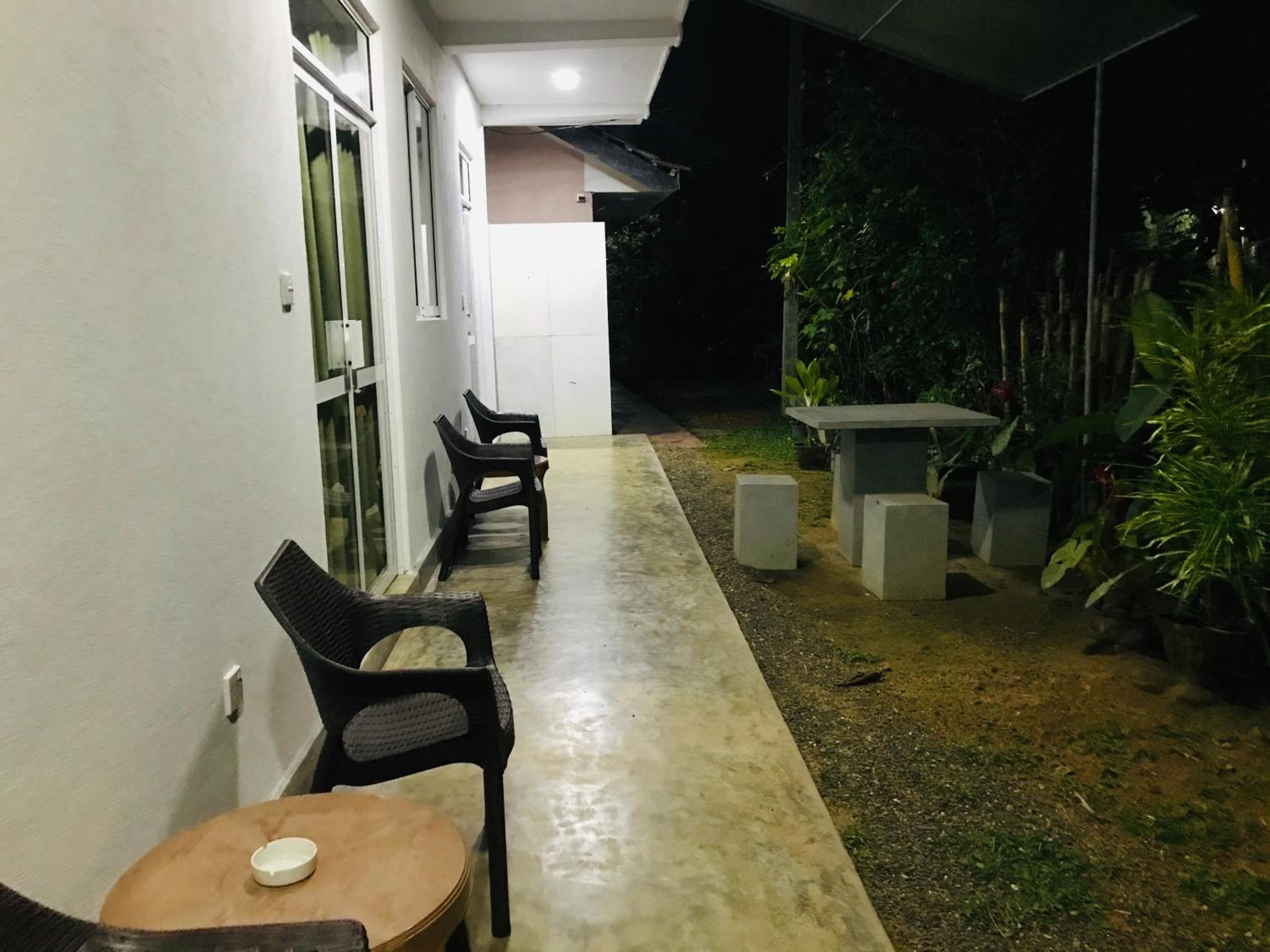 Photo 34