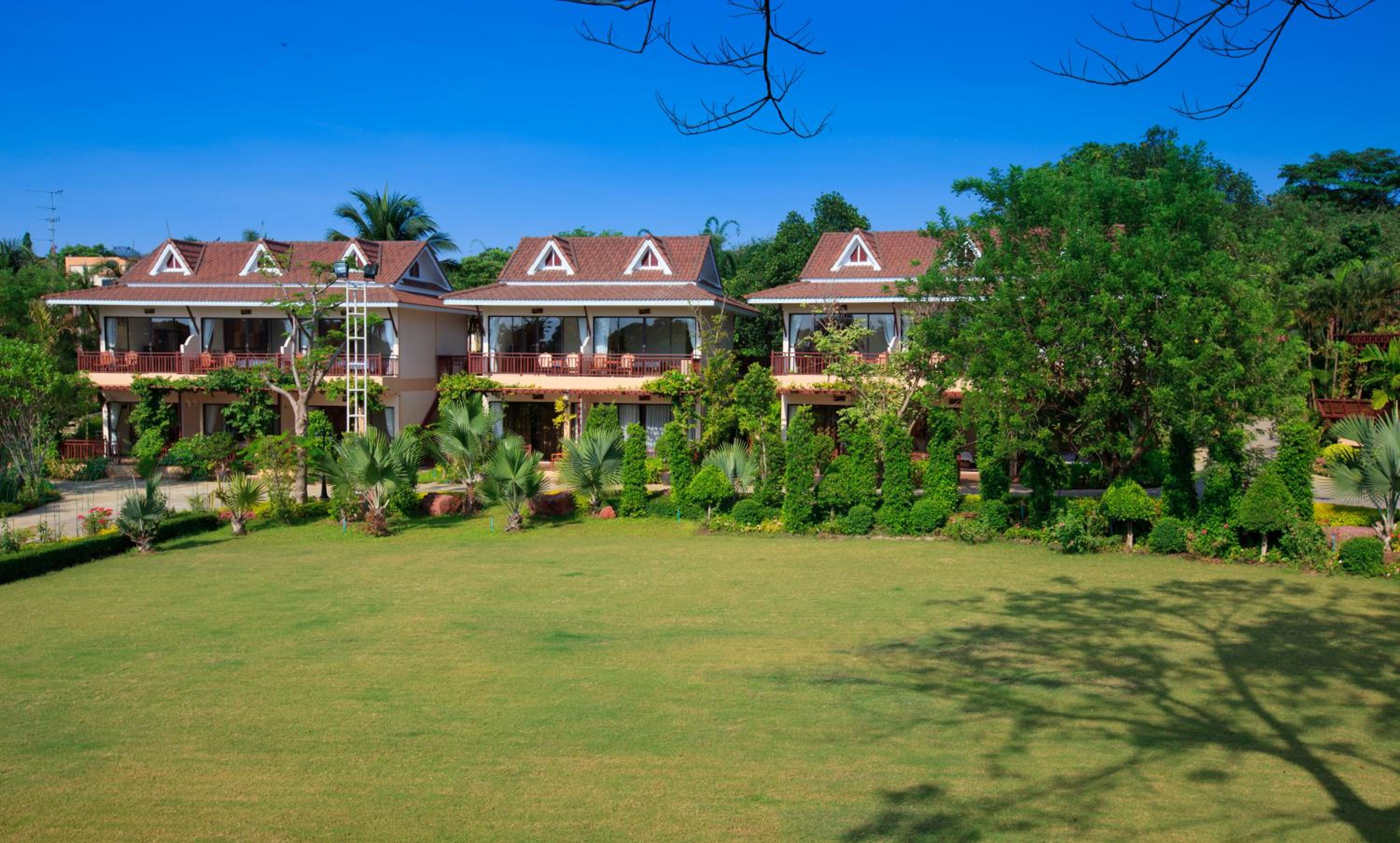 Chawalun Resort