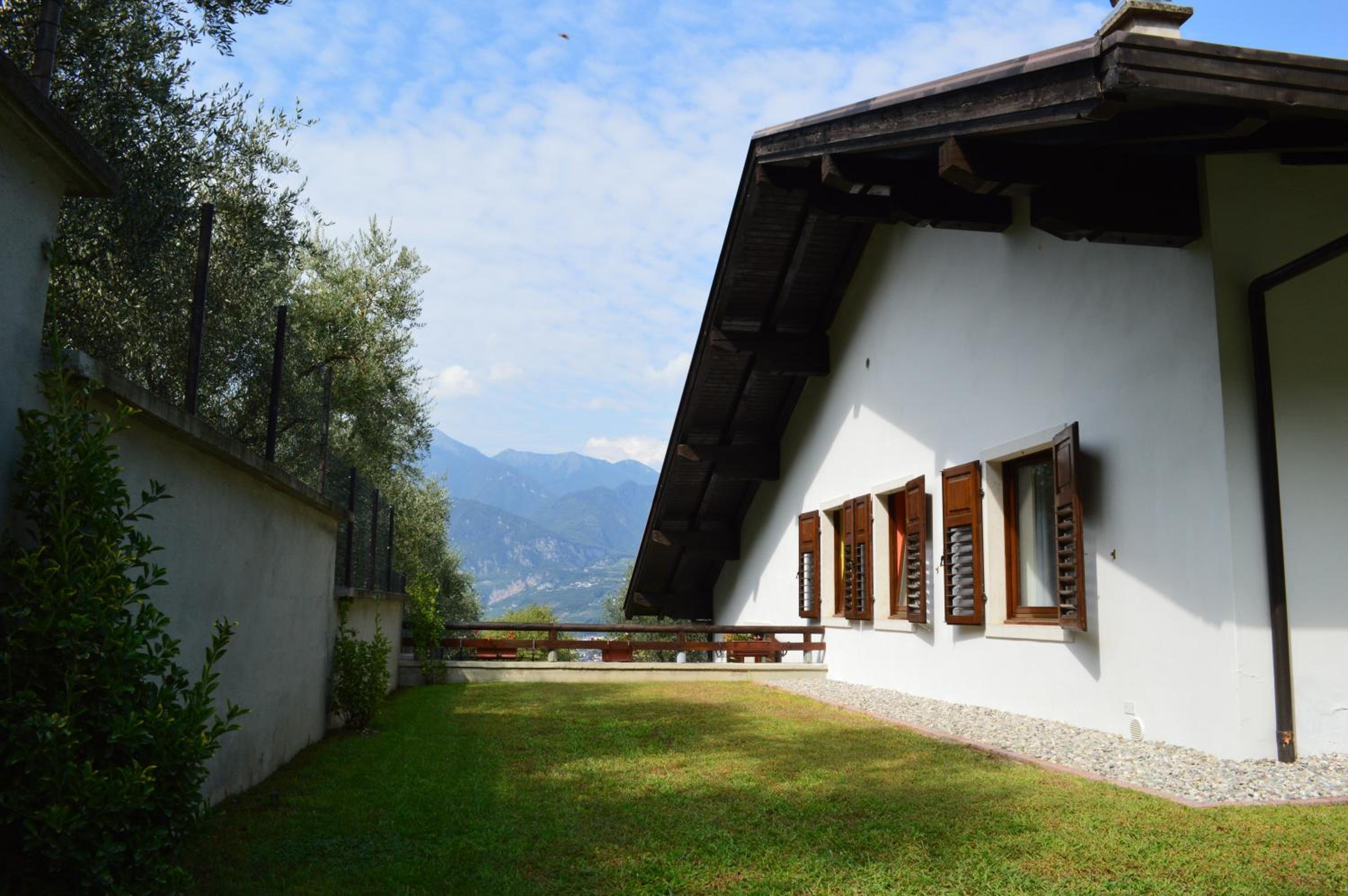 La Villa view 4