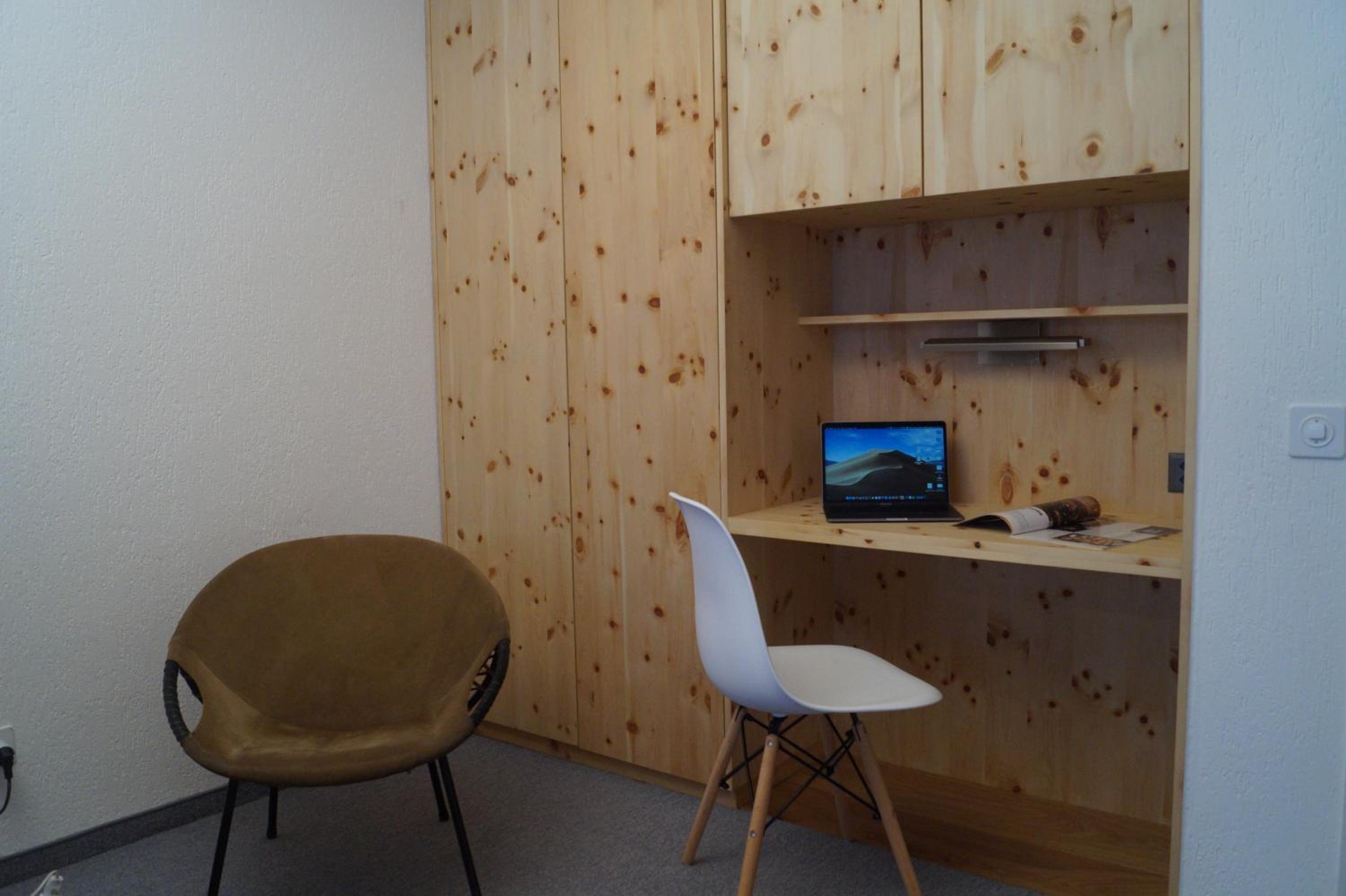 Photo 19