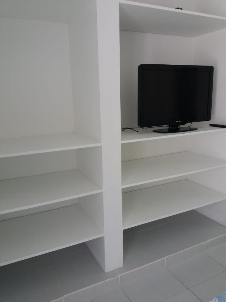 CASA DE VIDRO PERFEITA A 25 METROS DA PRAIA