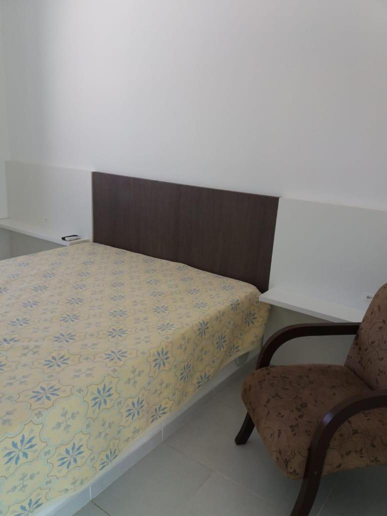 CASA DE VIDRO PERFEITA A 25 METROS DA PRAIA