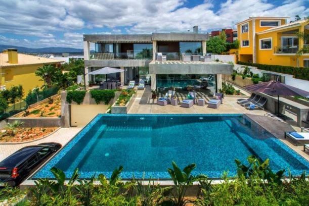 VILLA BEAU en Ferragudo