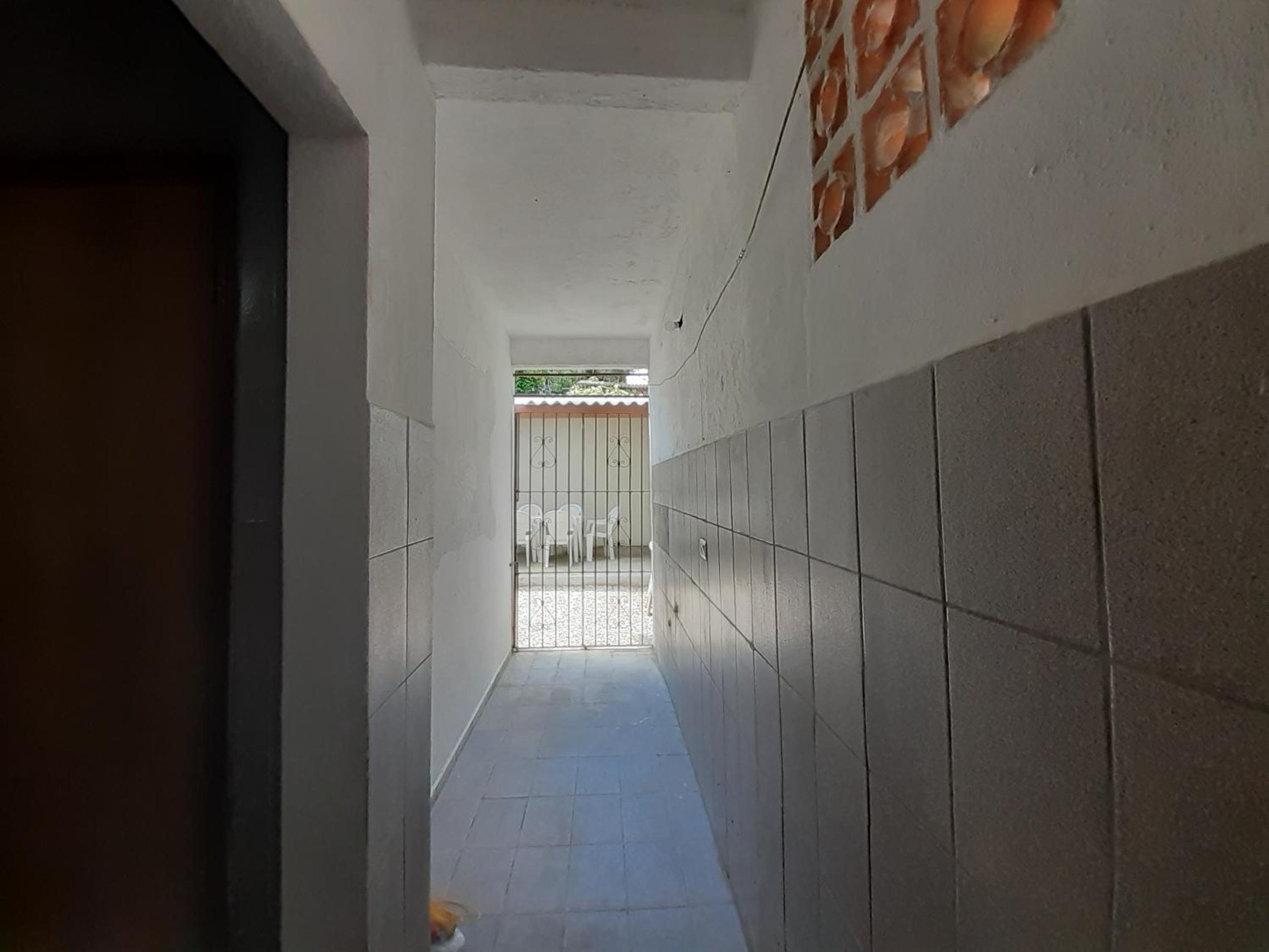 Casa a 80m da Praia das Toninhas