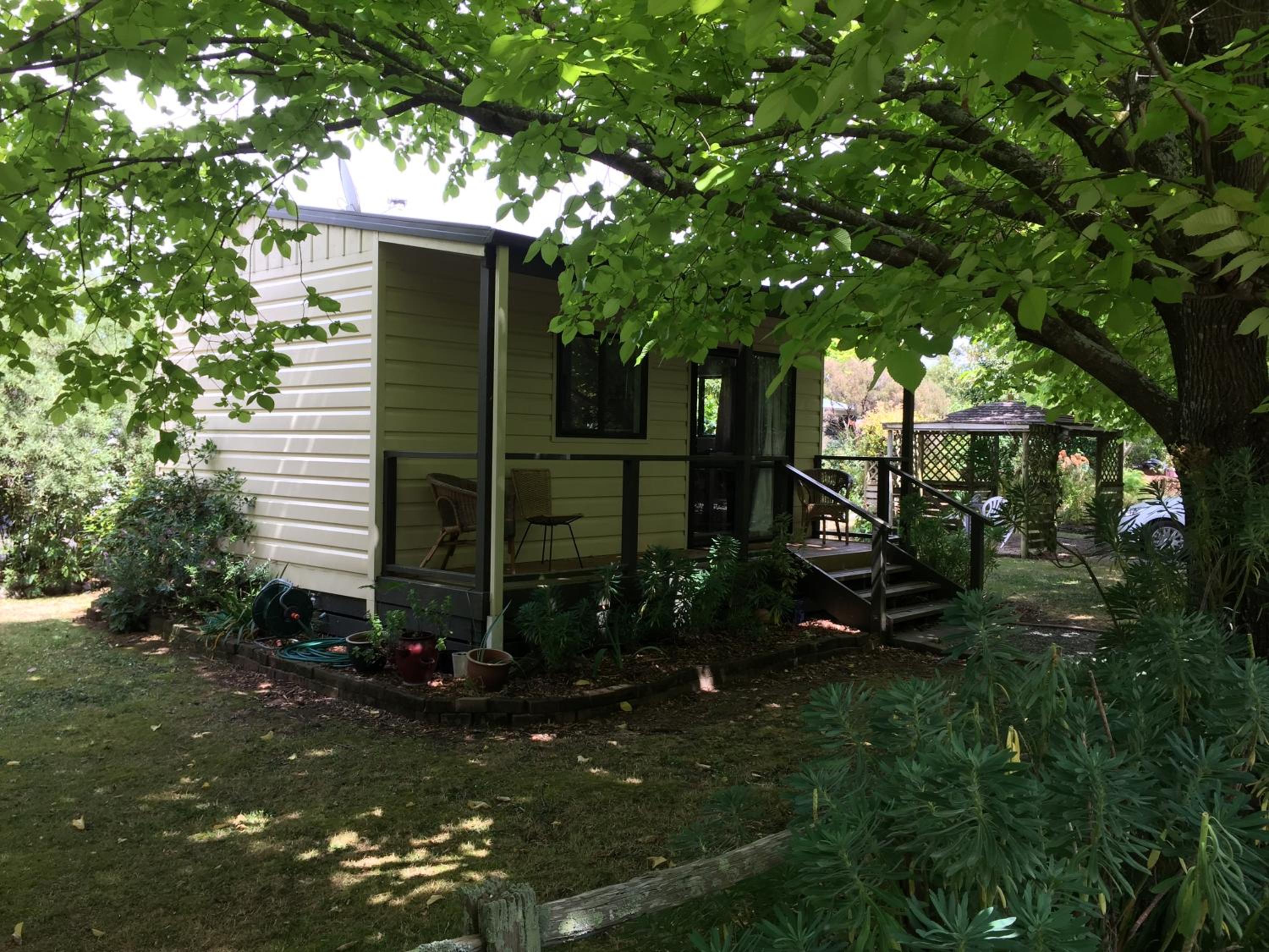 Ivy's Cottage view 4