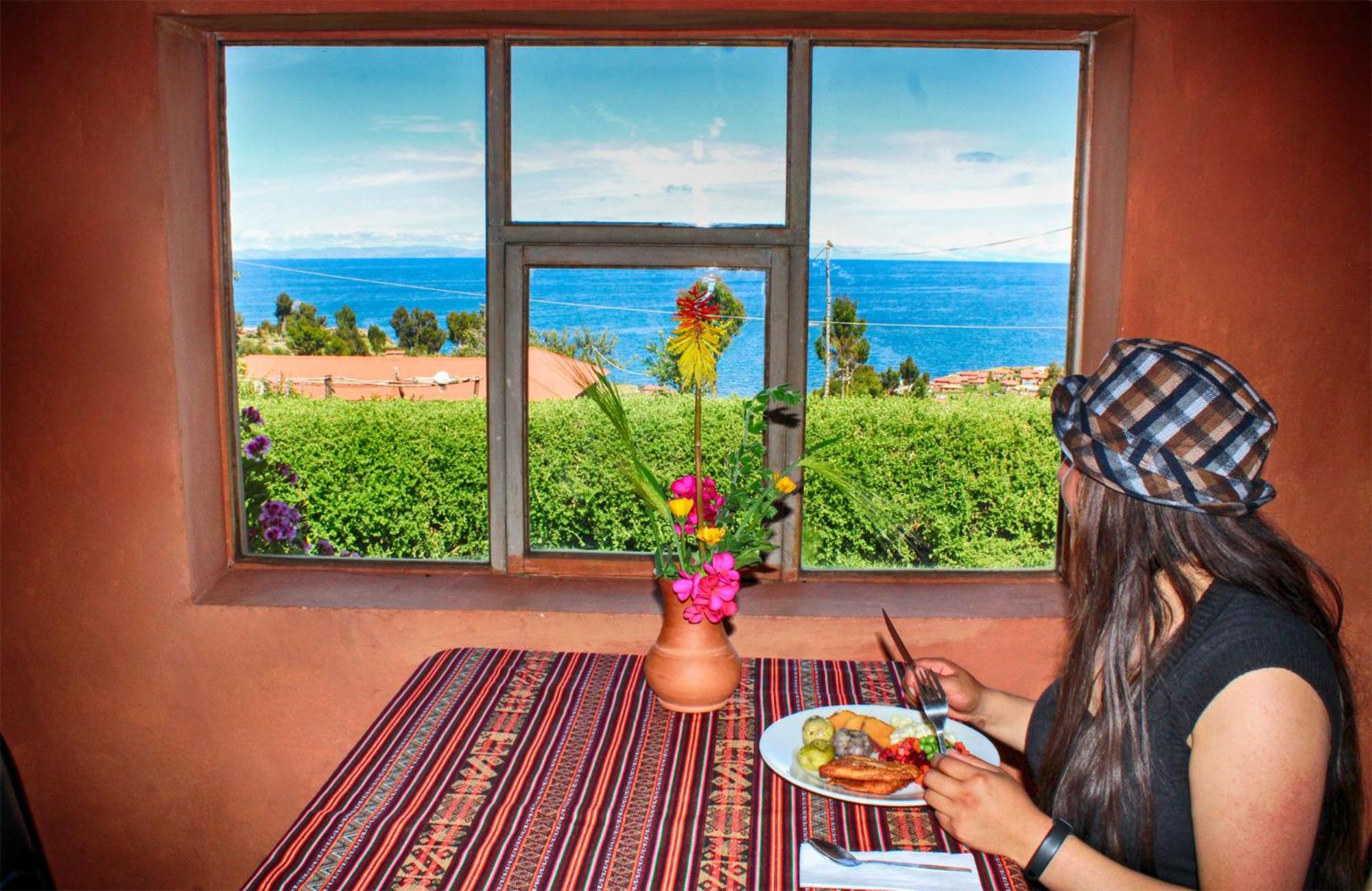Inca lodge - Amantani view 2