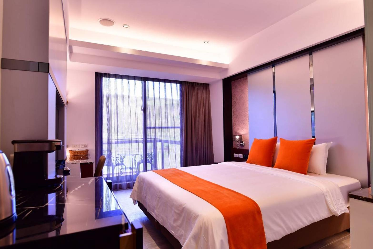 Siangge Chuanfan Rock Resort