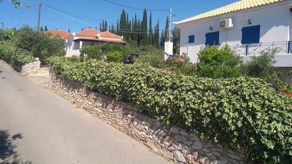 Villa Panorama Michalis Haikos two minutes walk to the beach Peroulia view 3