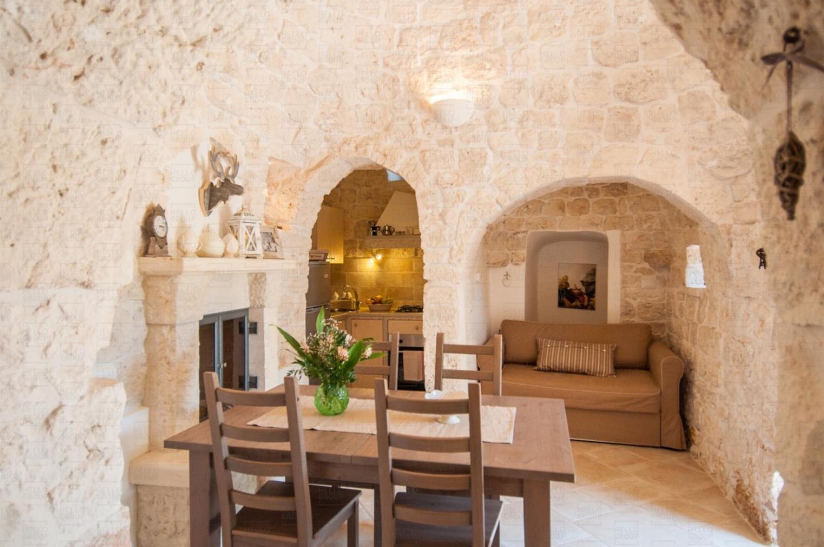 HelloApulia Trullo di Bacco view 4