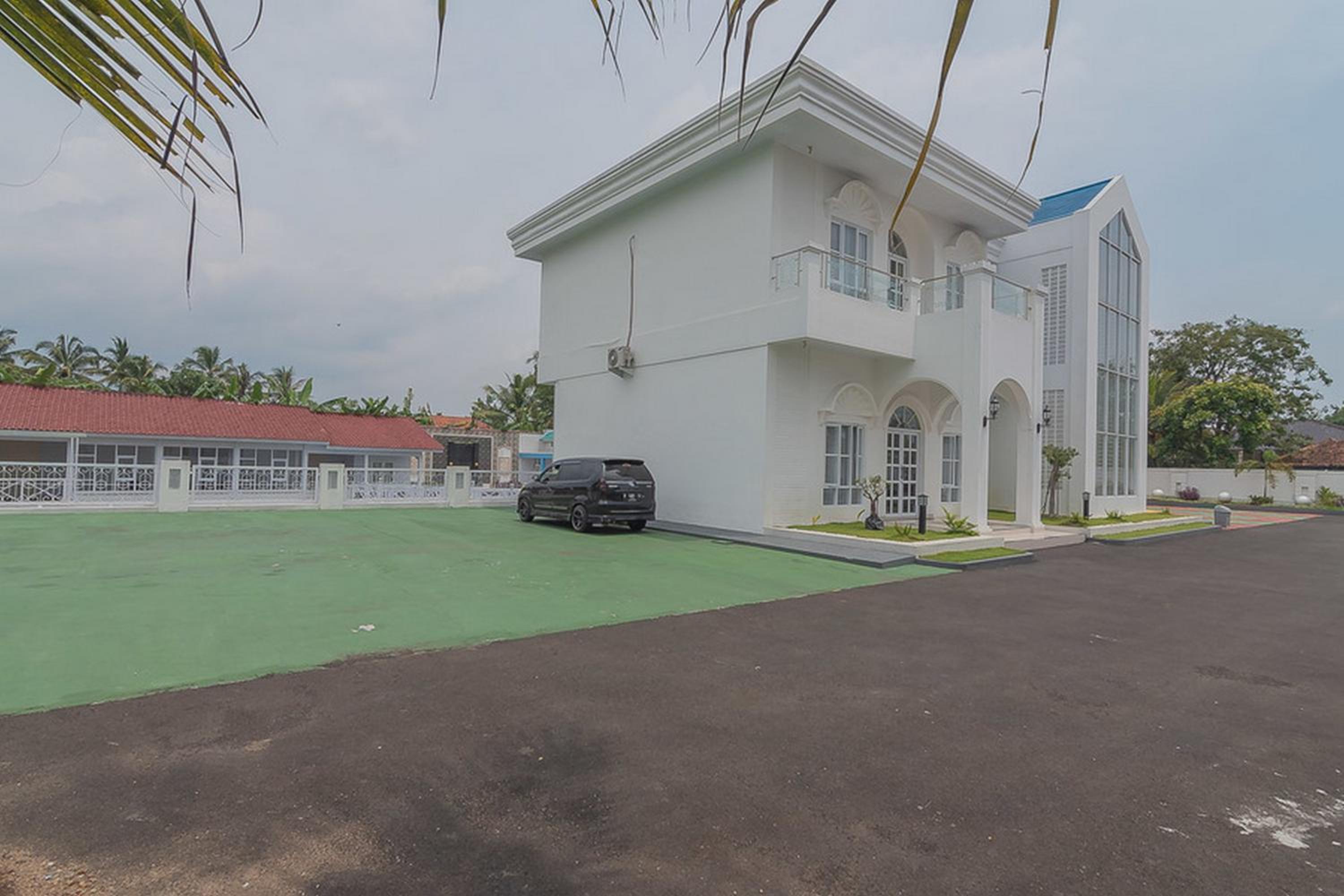 RedDoorz Syariah @ Villa Grand Mutiara Tasikmalaya view 3