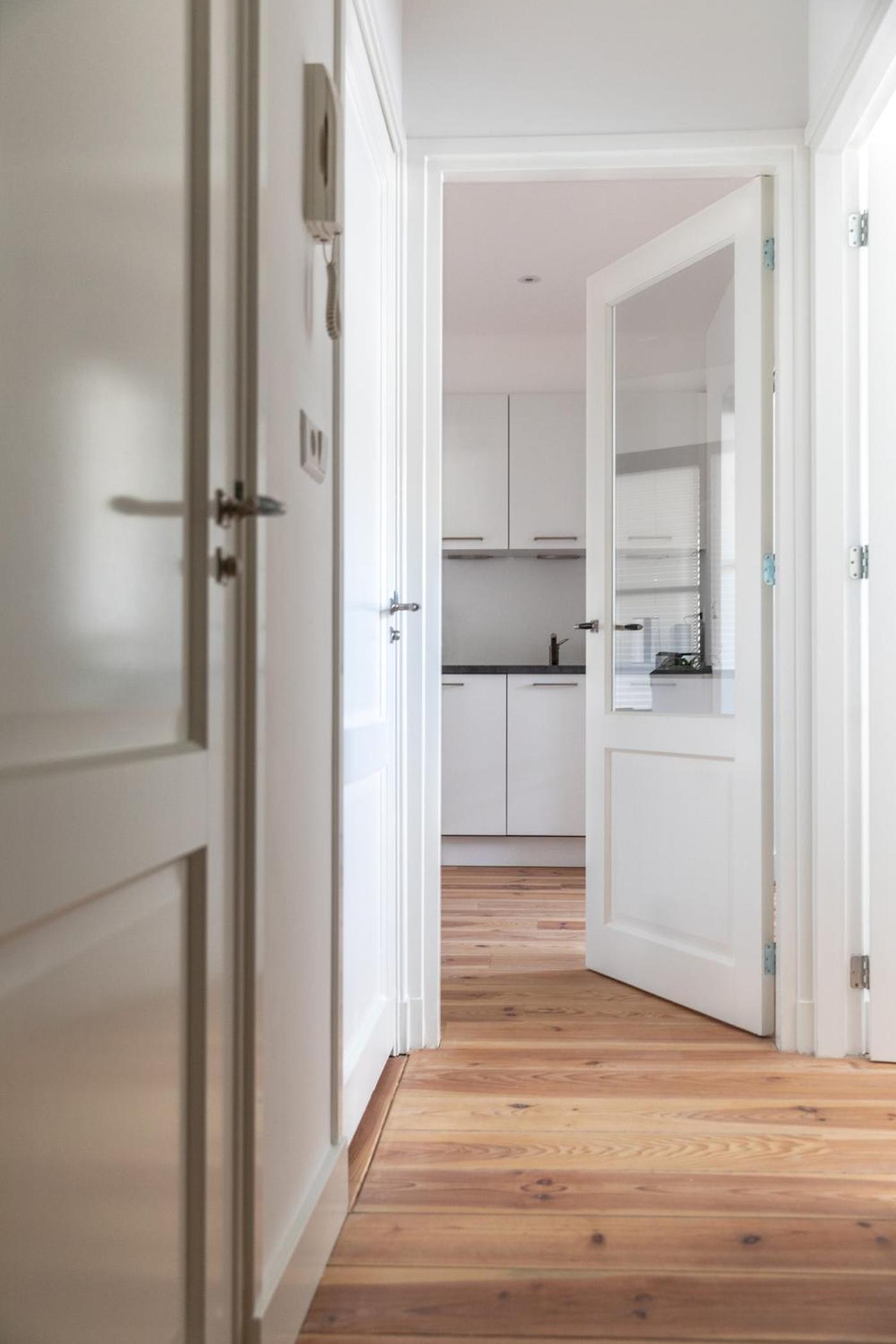 Gorgeous And Stylish Place For Two In Hip West! photo 5