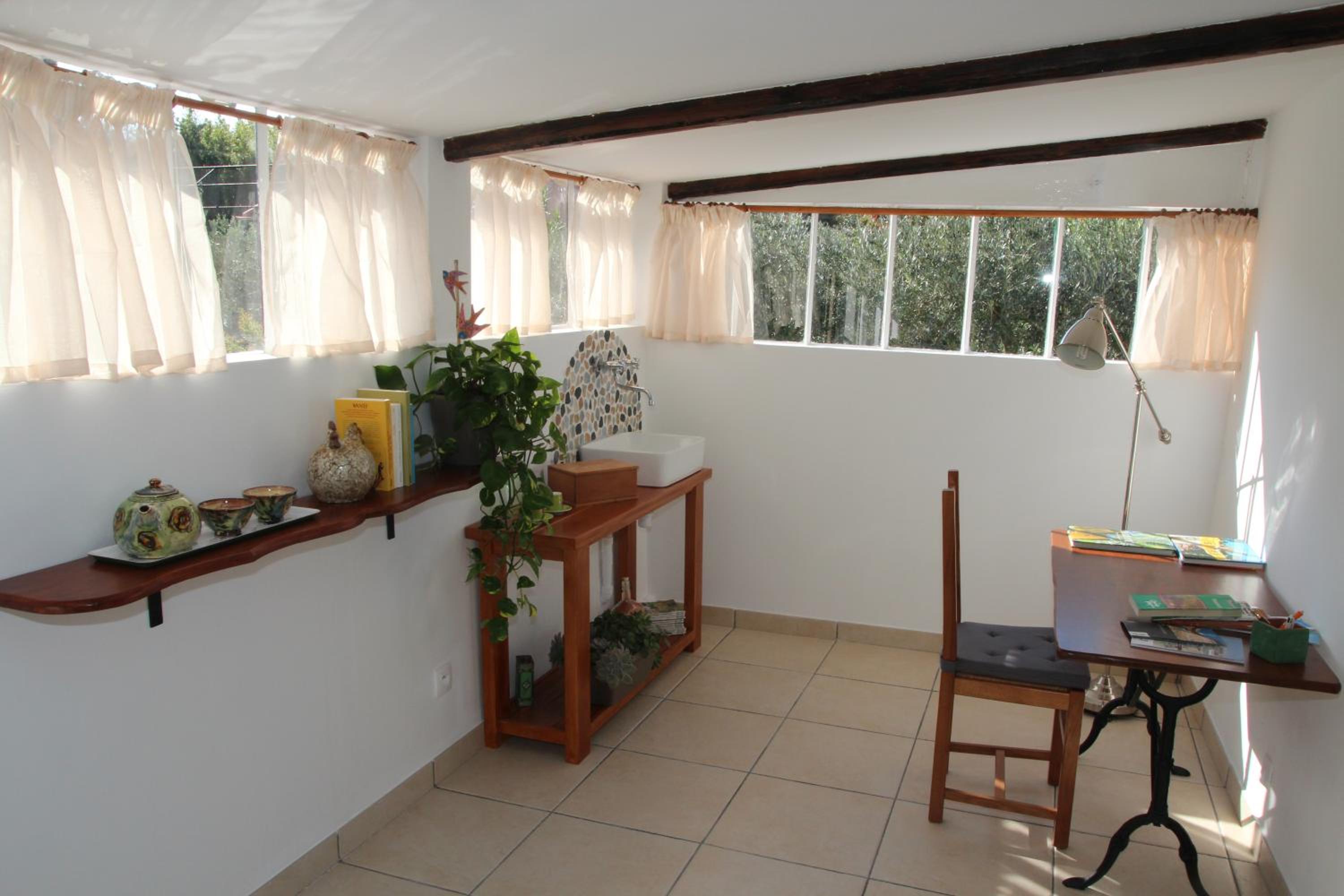 le cabanon de l'olivette view 5