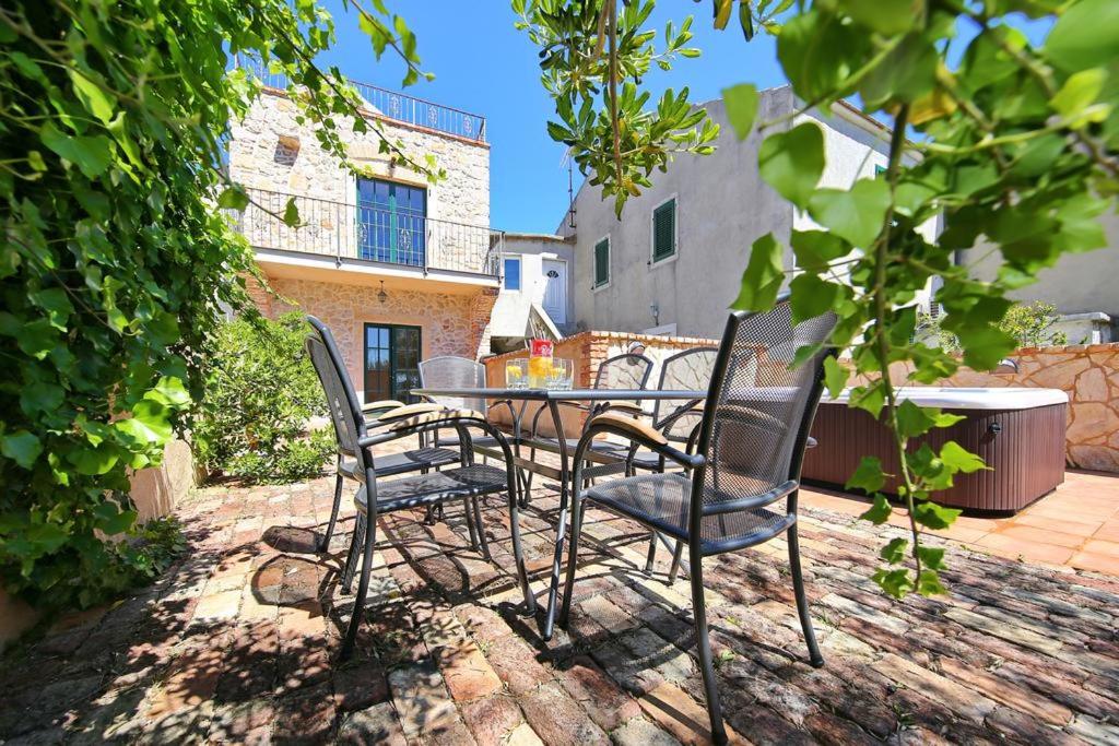 Villa Idassa view 3