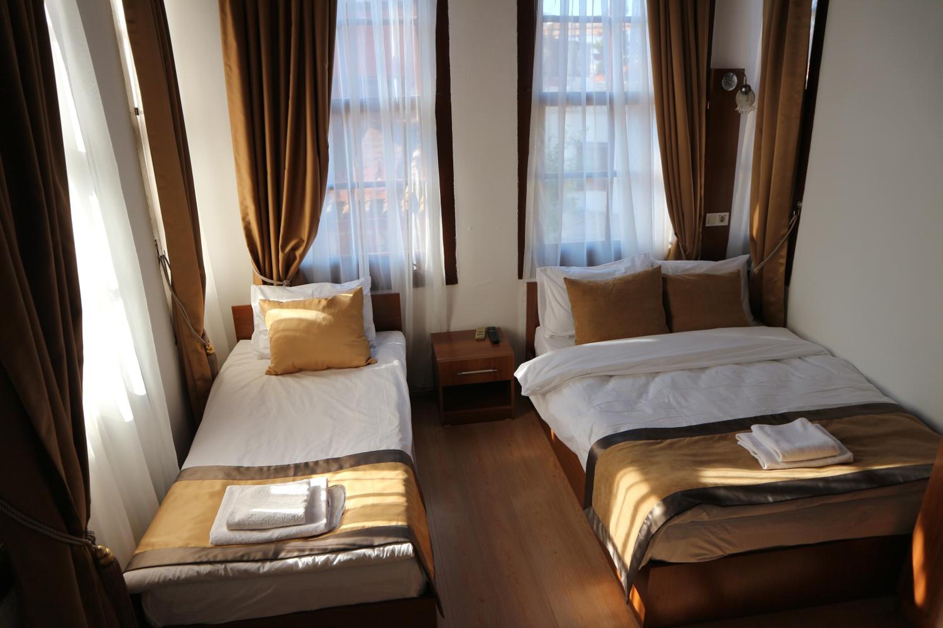 Konak Otel Kaleiçi - Image 6