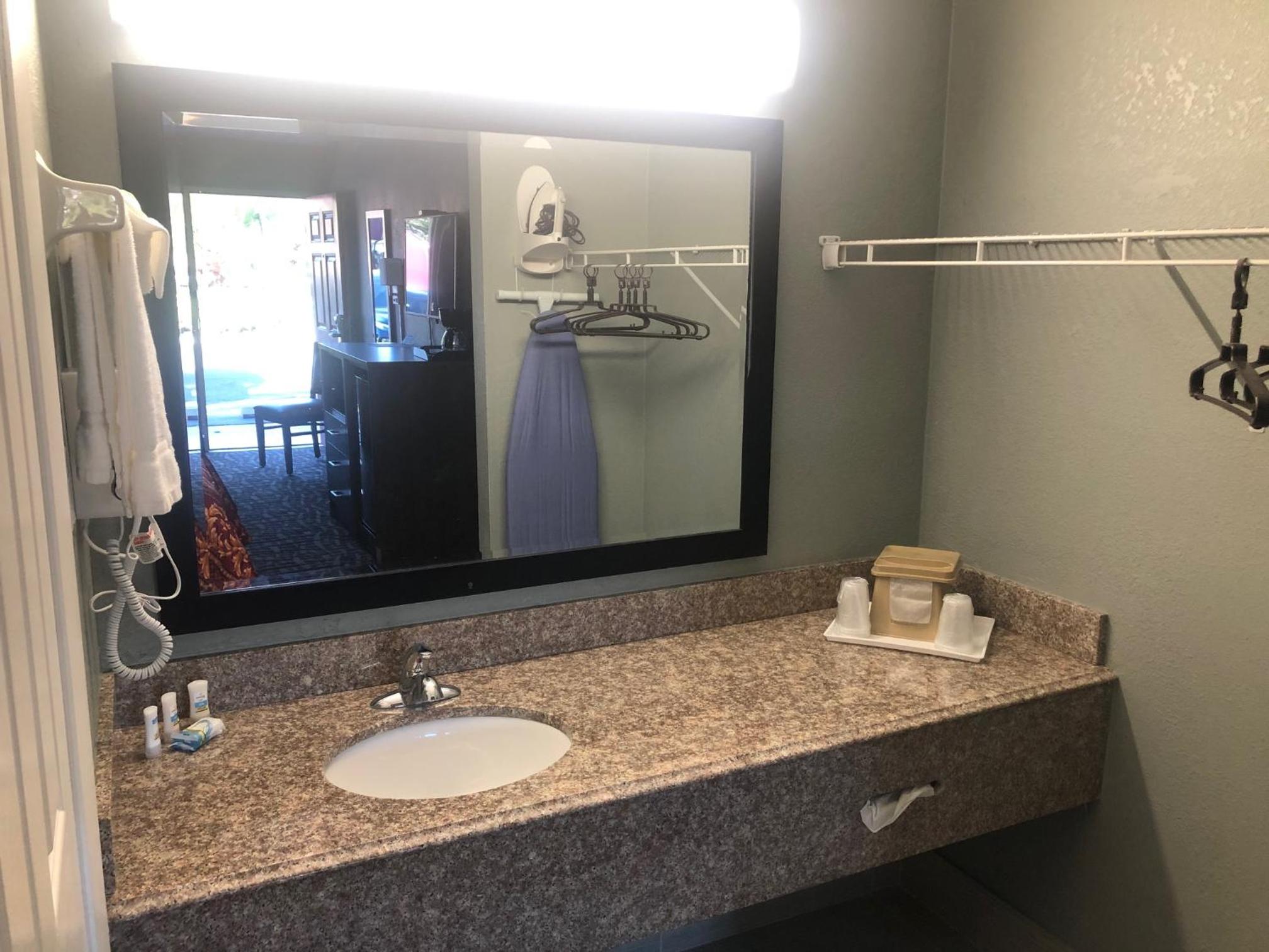 Brandon Motor Lodge