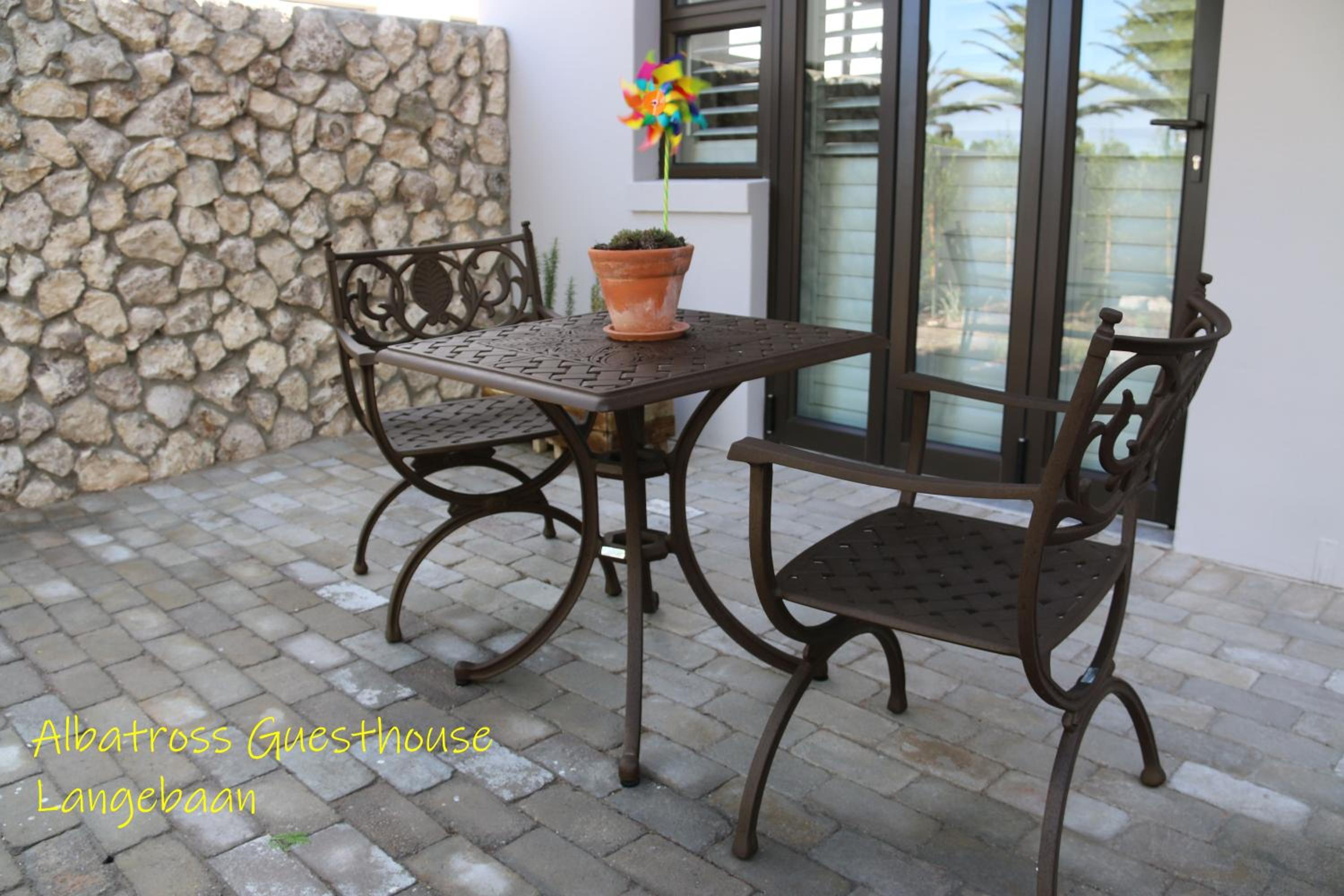 Albatross Guesthouse