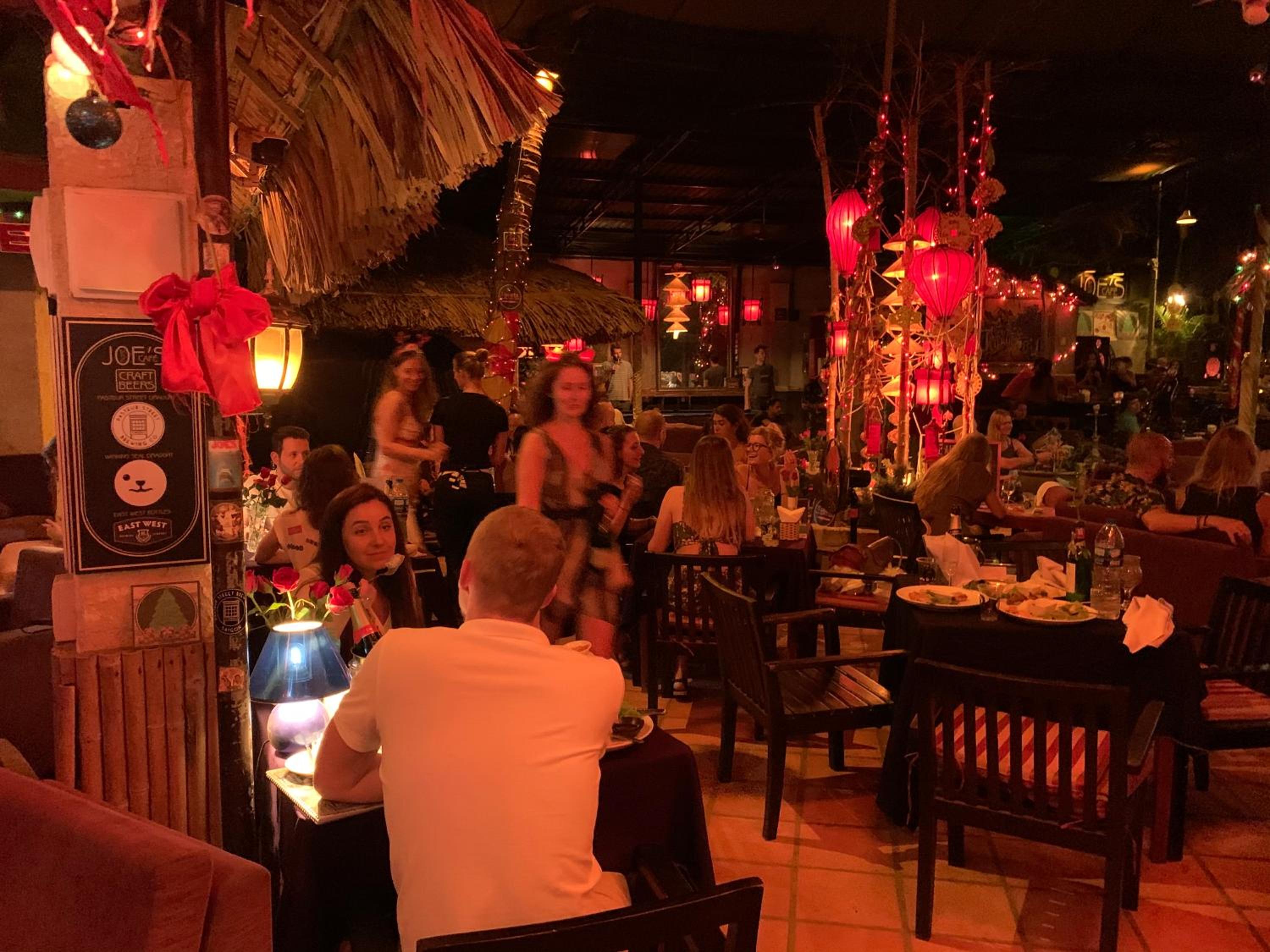 Joe's Cafe & Garden Resort
