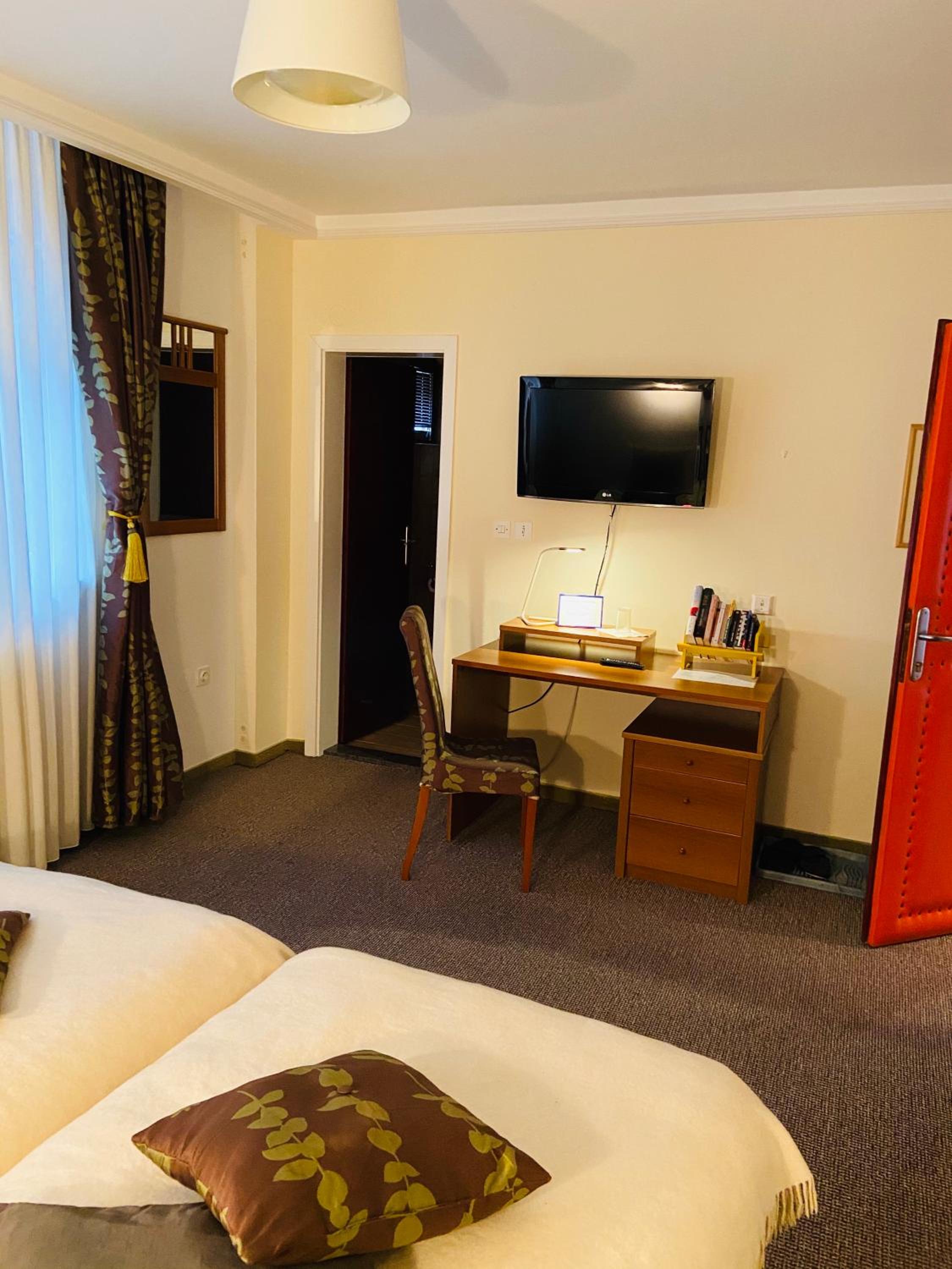 Halvat Guesthouse