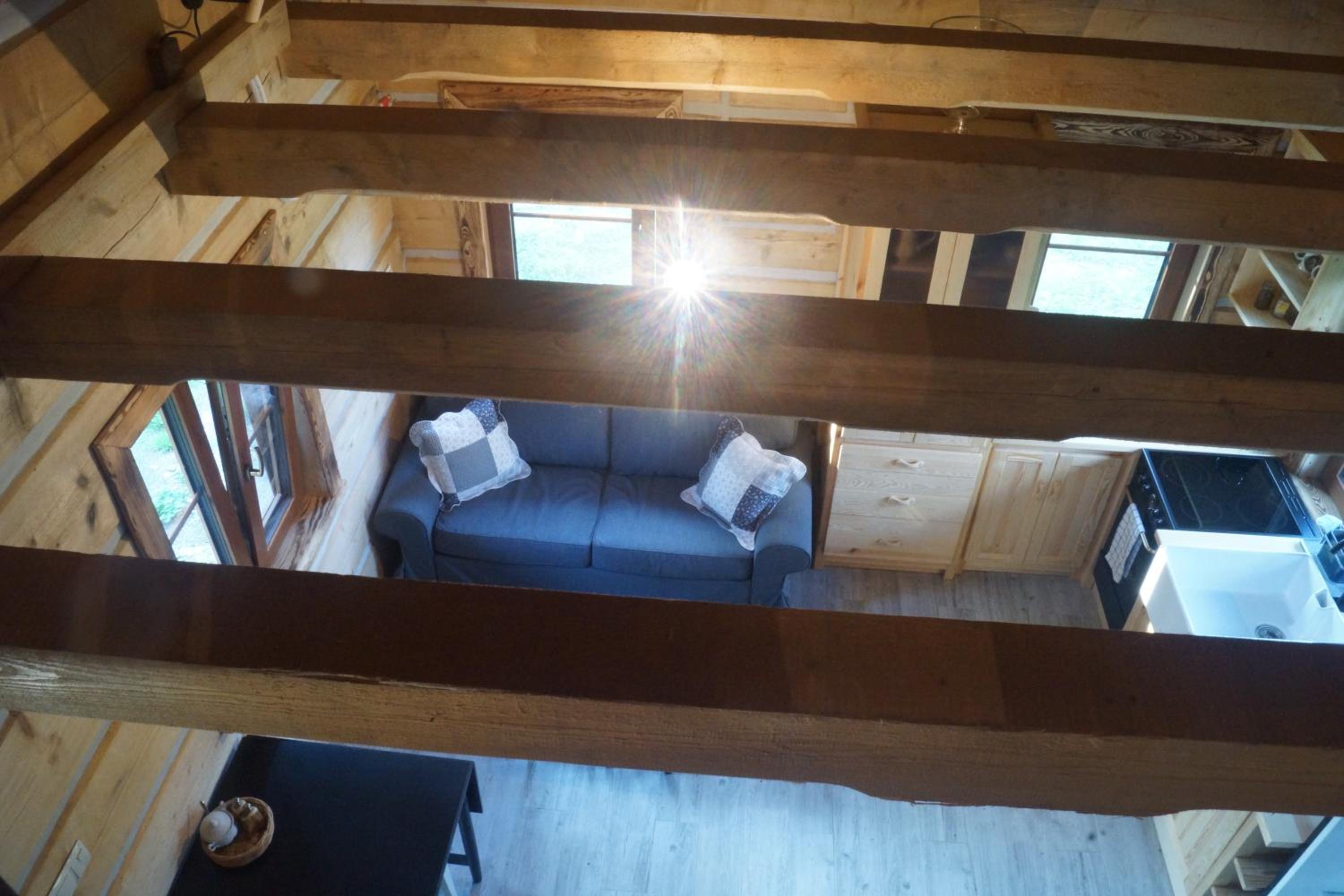Photo 18