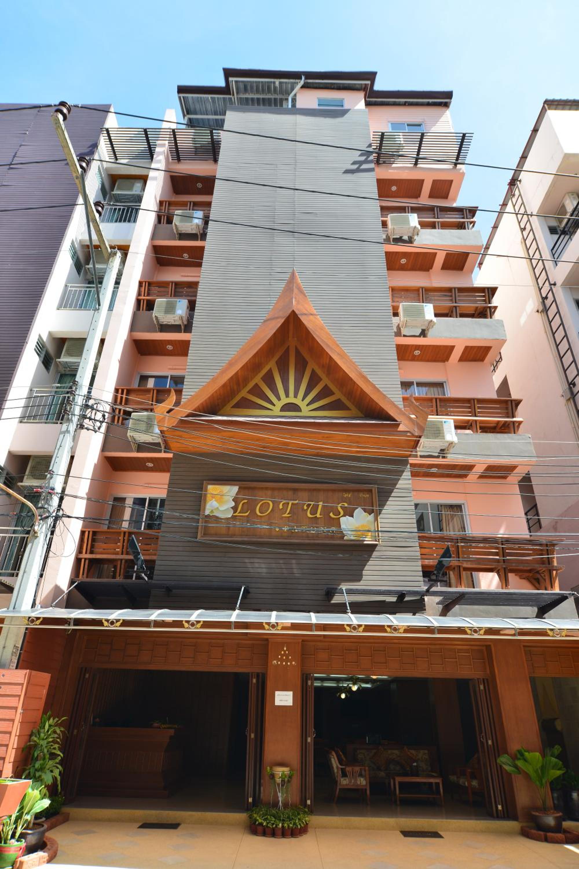 Lotus Hotel Patong