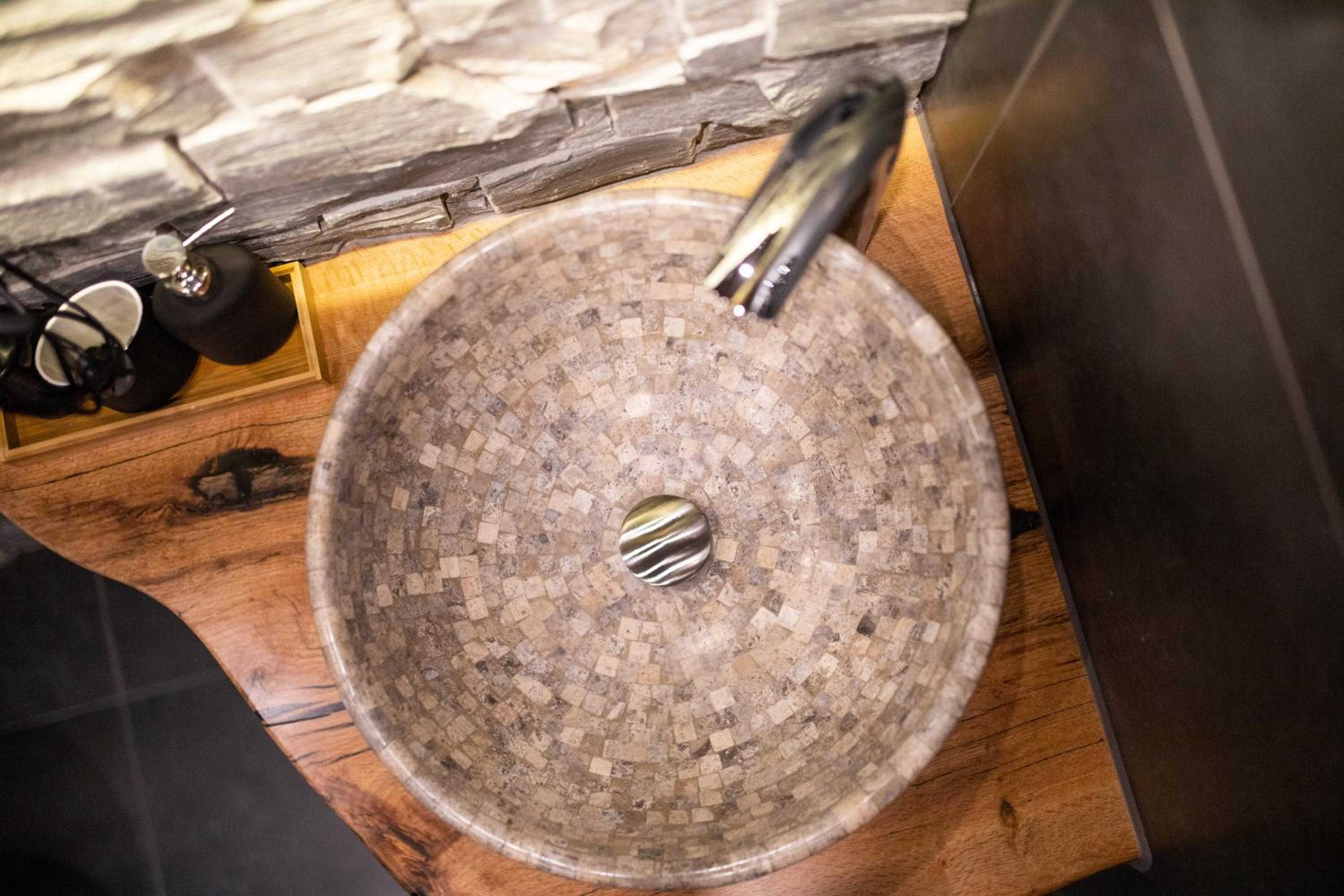 Hotel Apartment Wood&stone Alpi