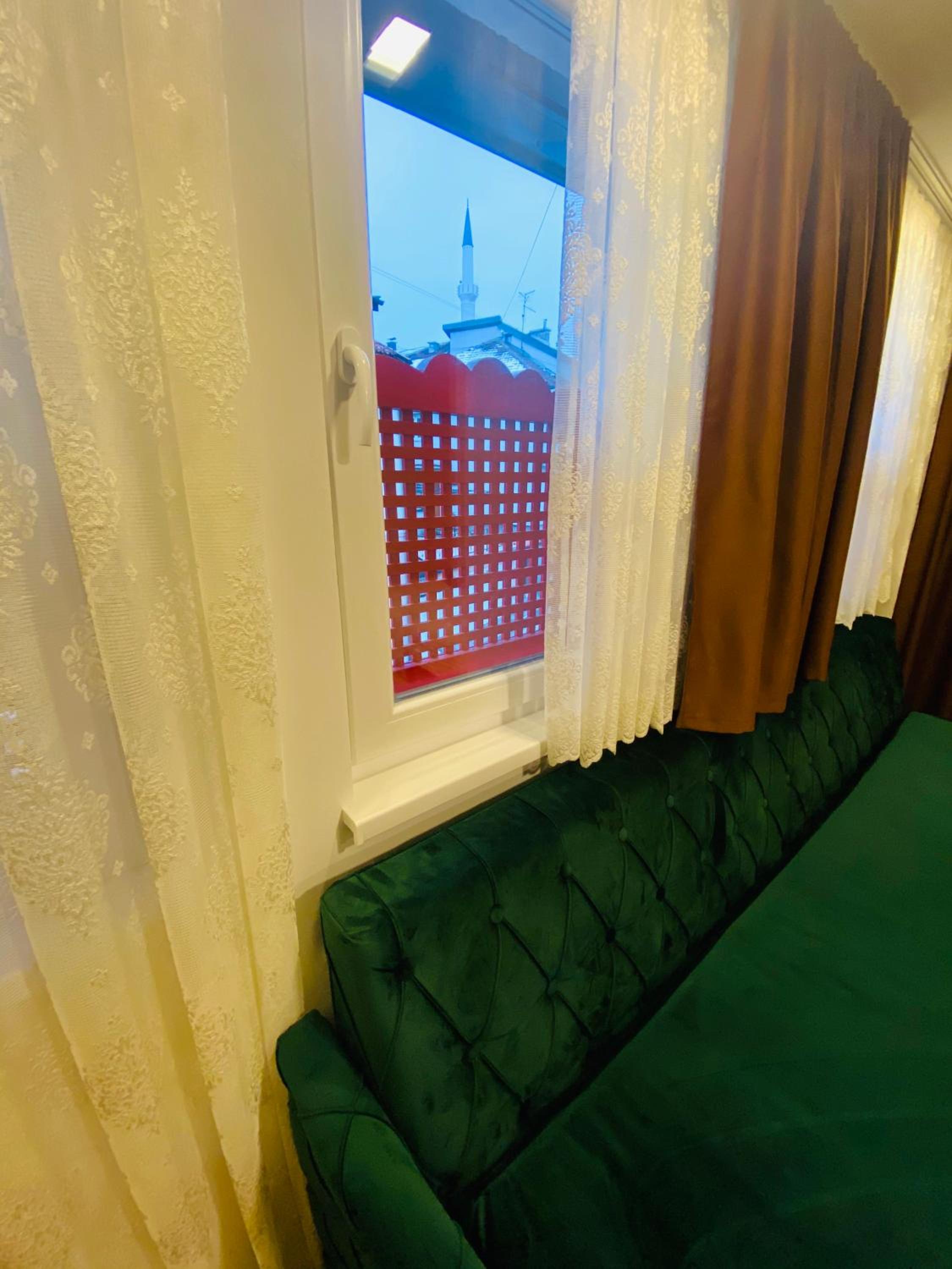 Halvat Guesthouse