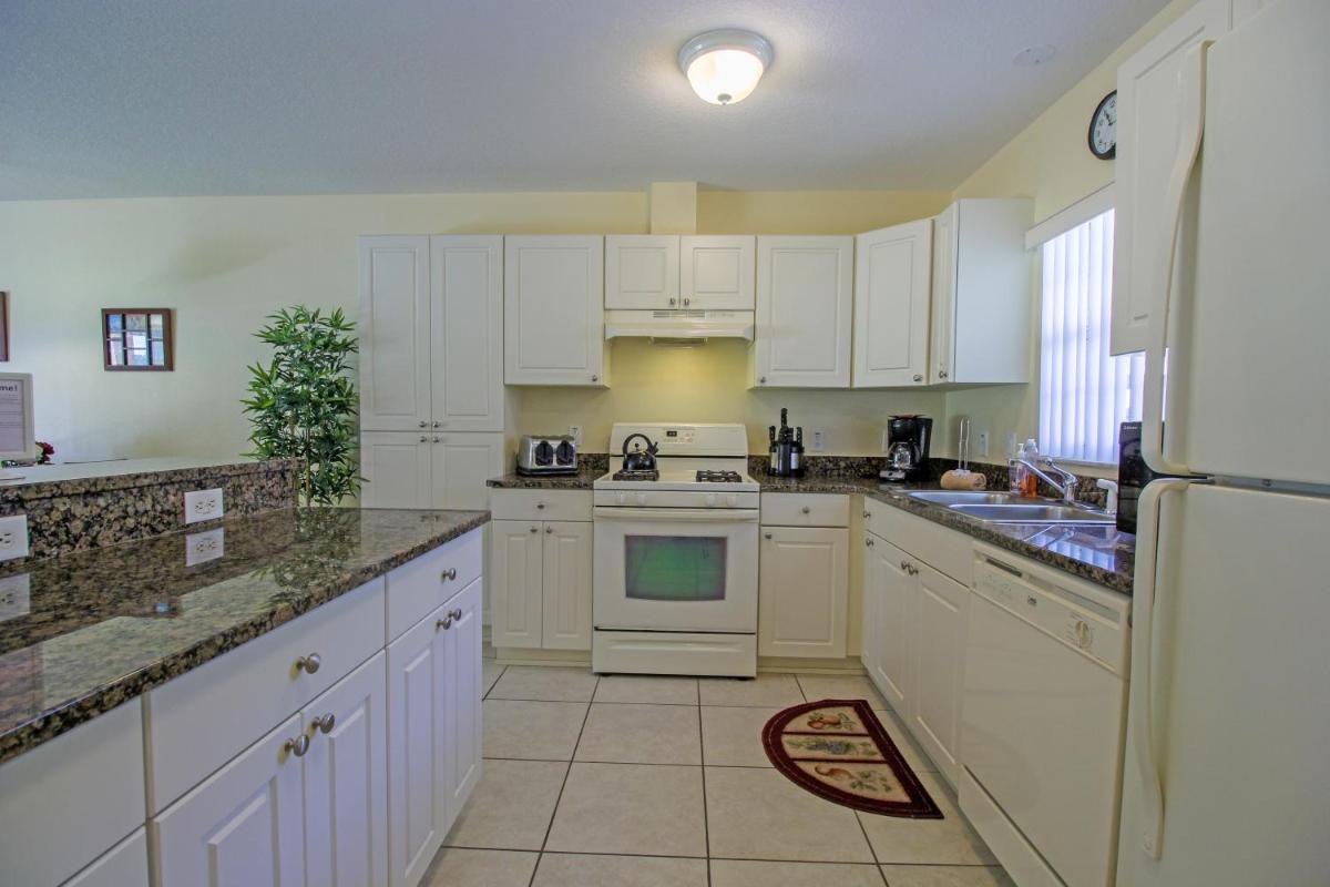 Condo Jelsma- 3 bedroom view 4