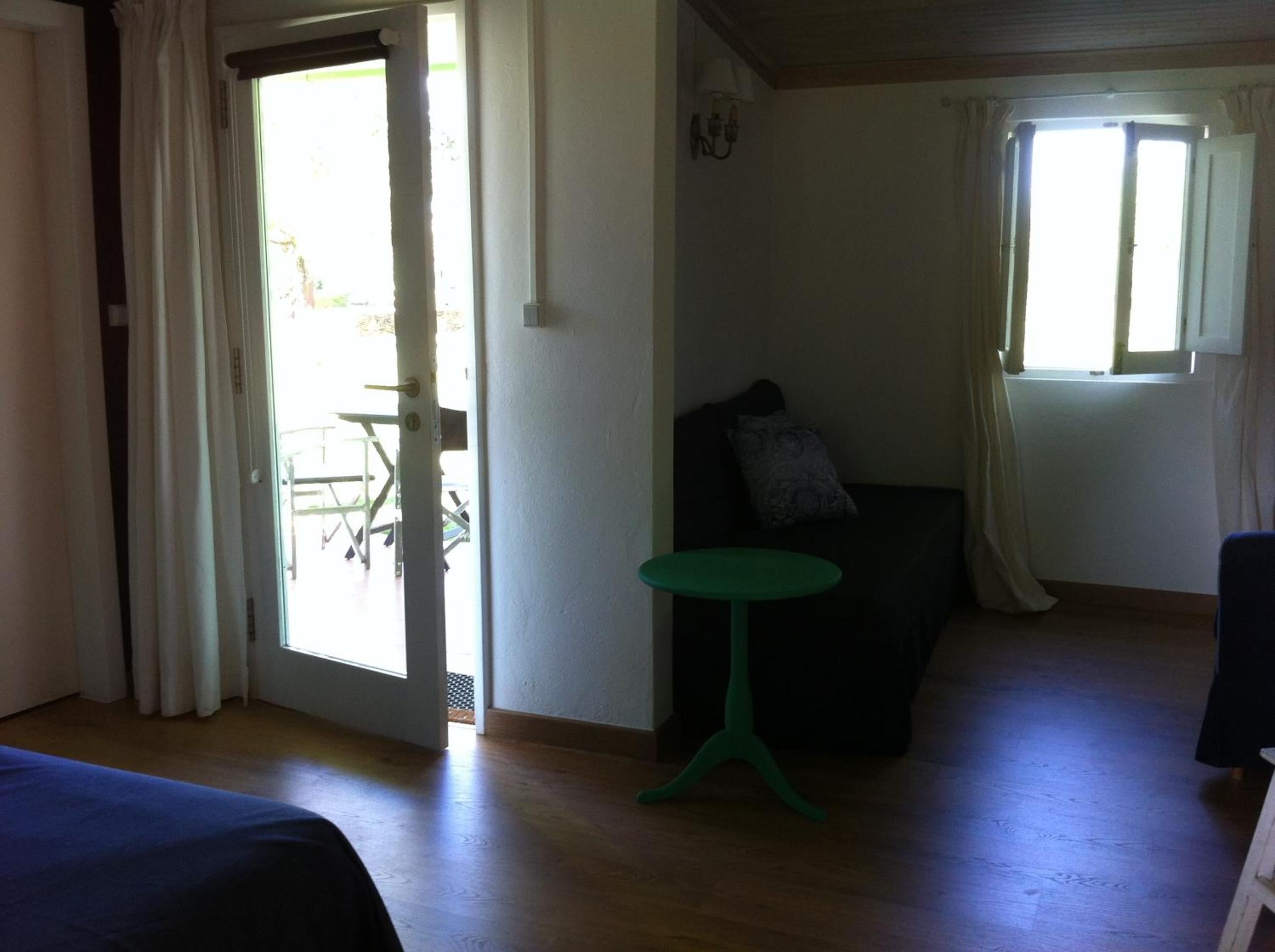 Photo 24