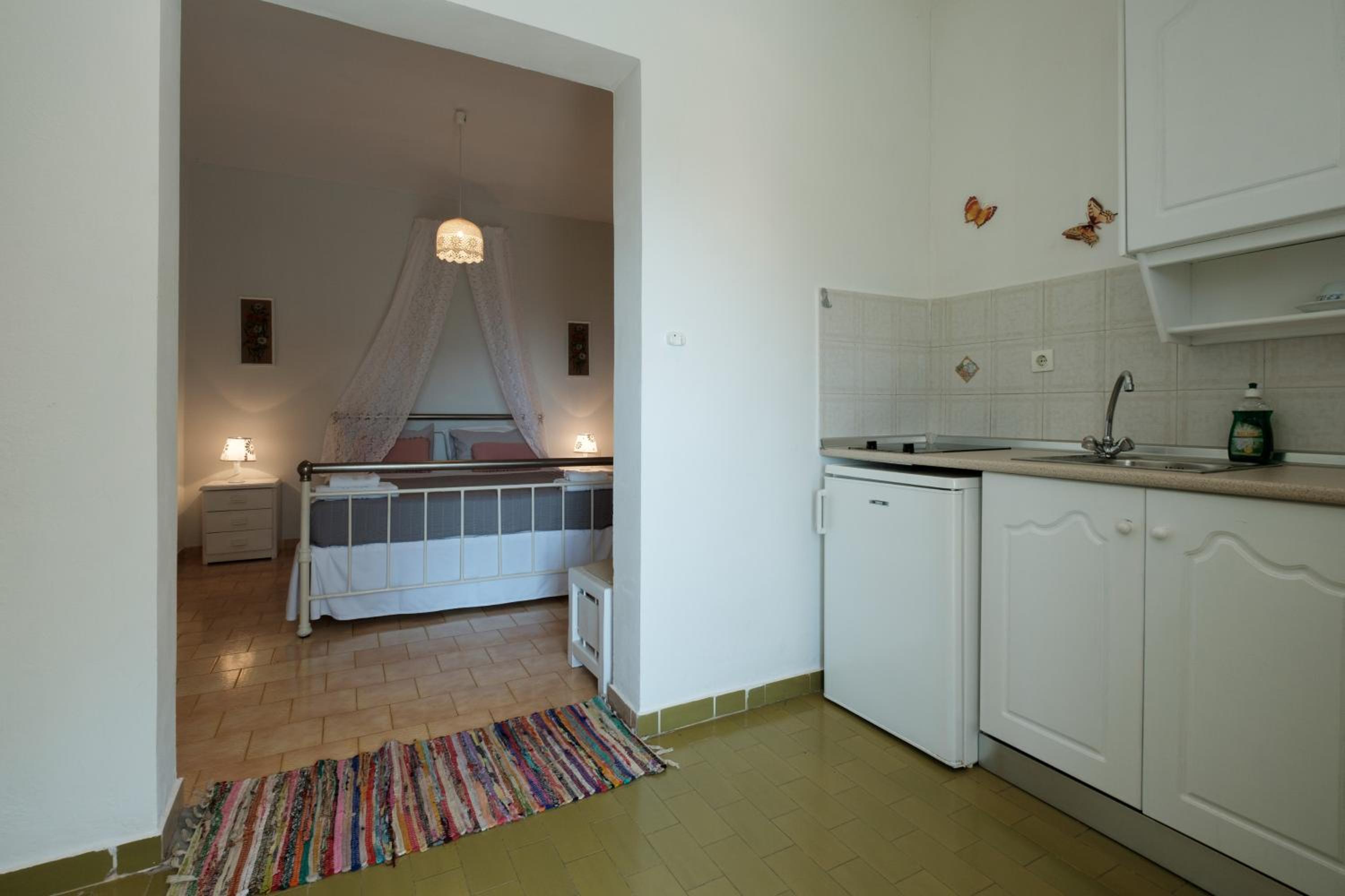 Eftyxia apartments