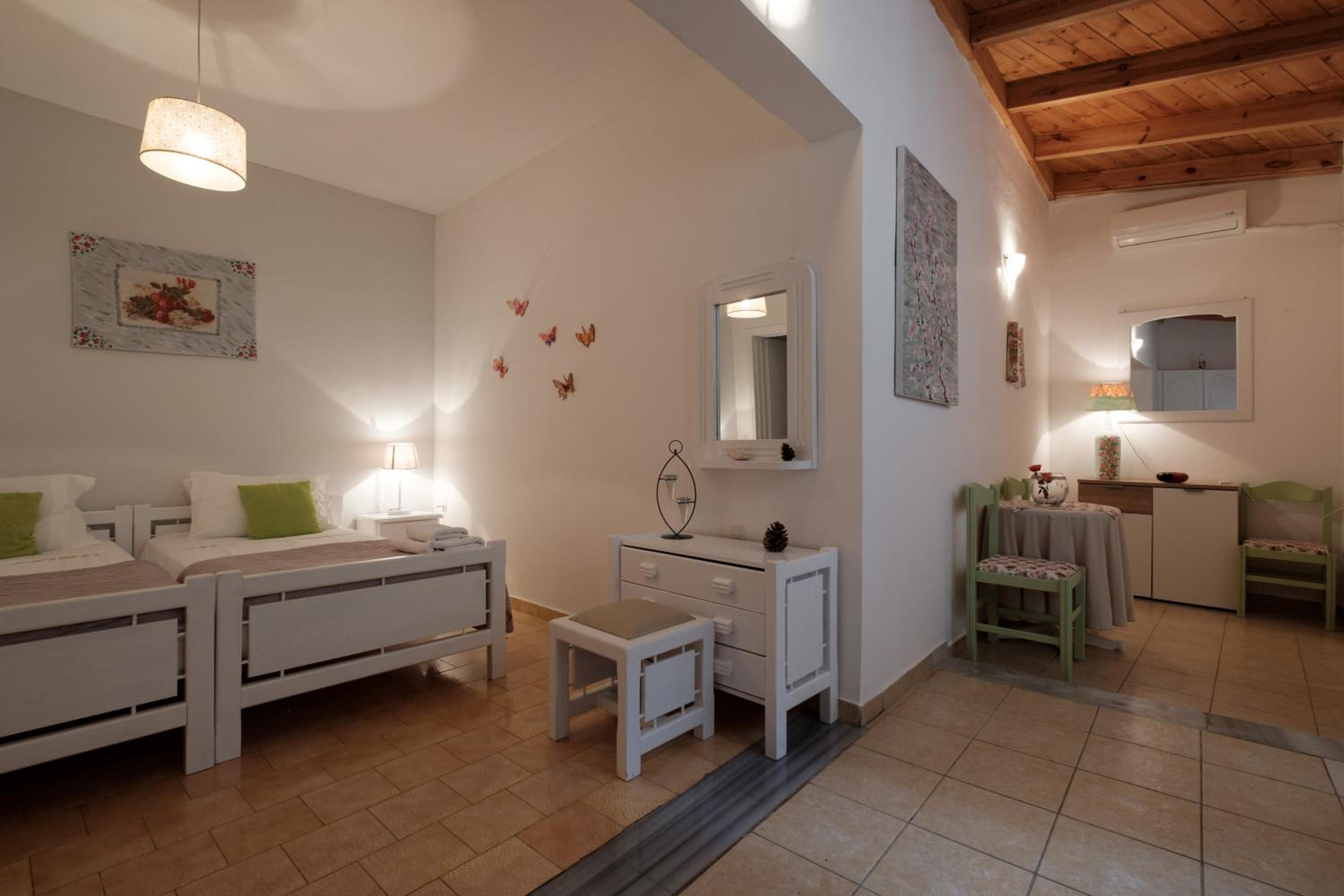 Eftyxia apartments