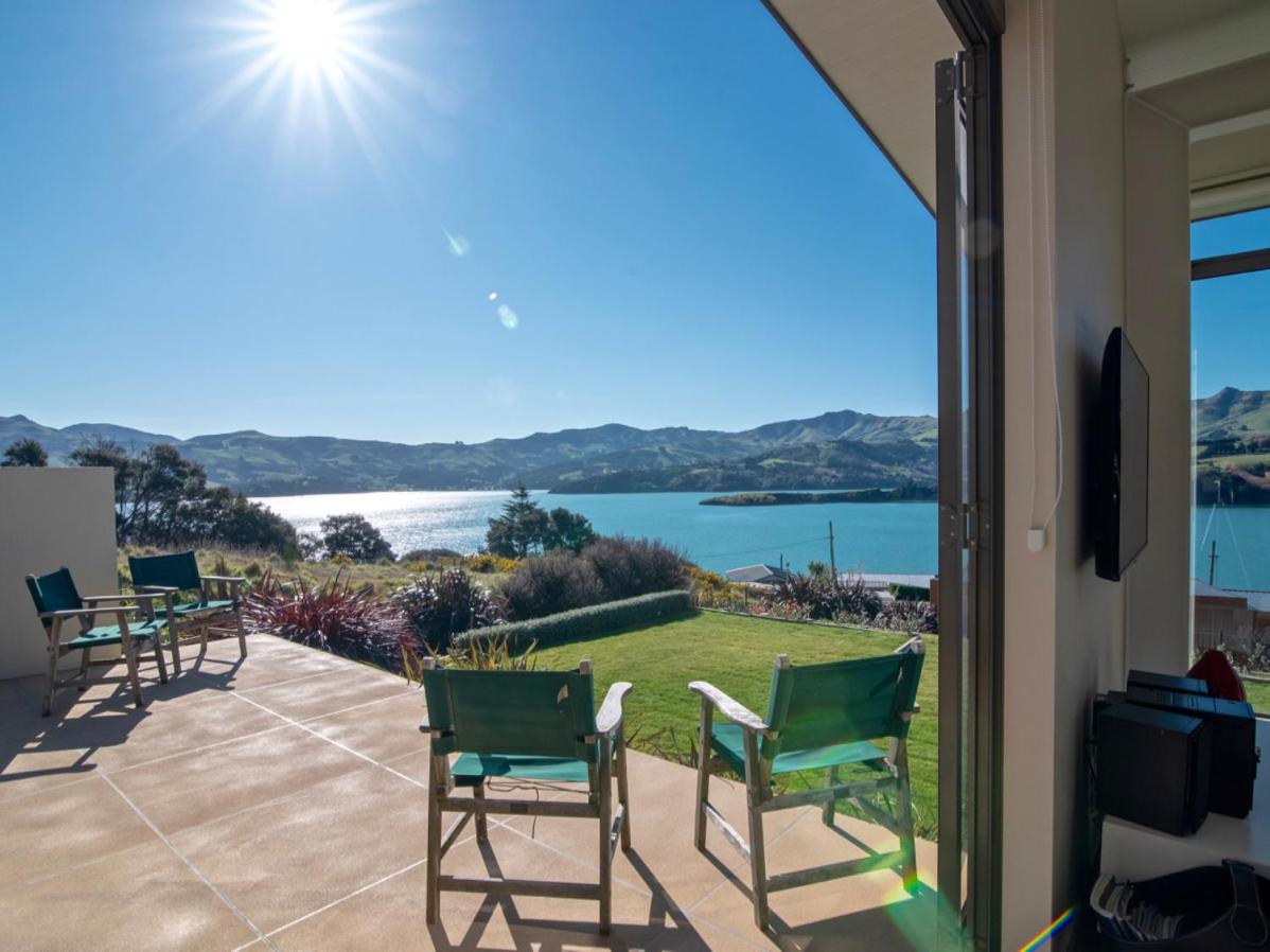 Kotare Point Paradise - Akaroa Holiday Home