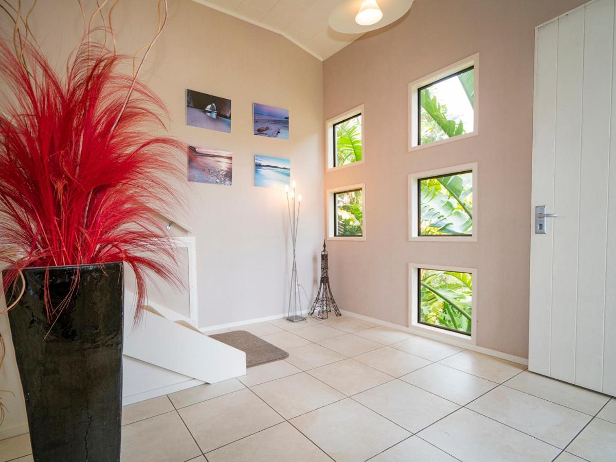 At Cathedral Cove - Hahei Holiday Home view 5
