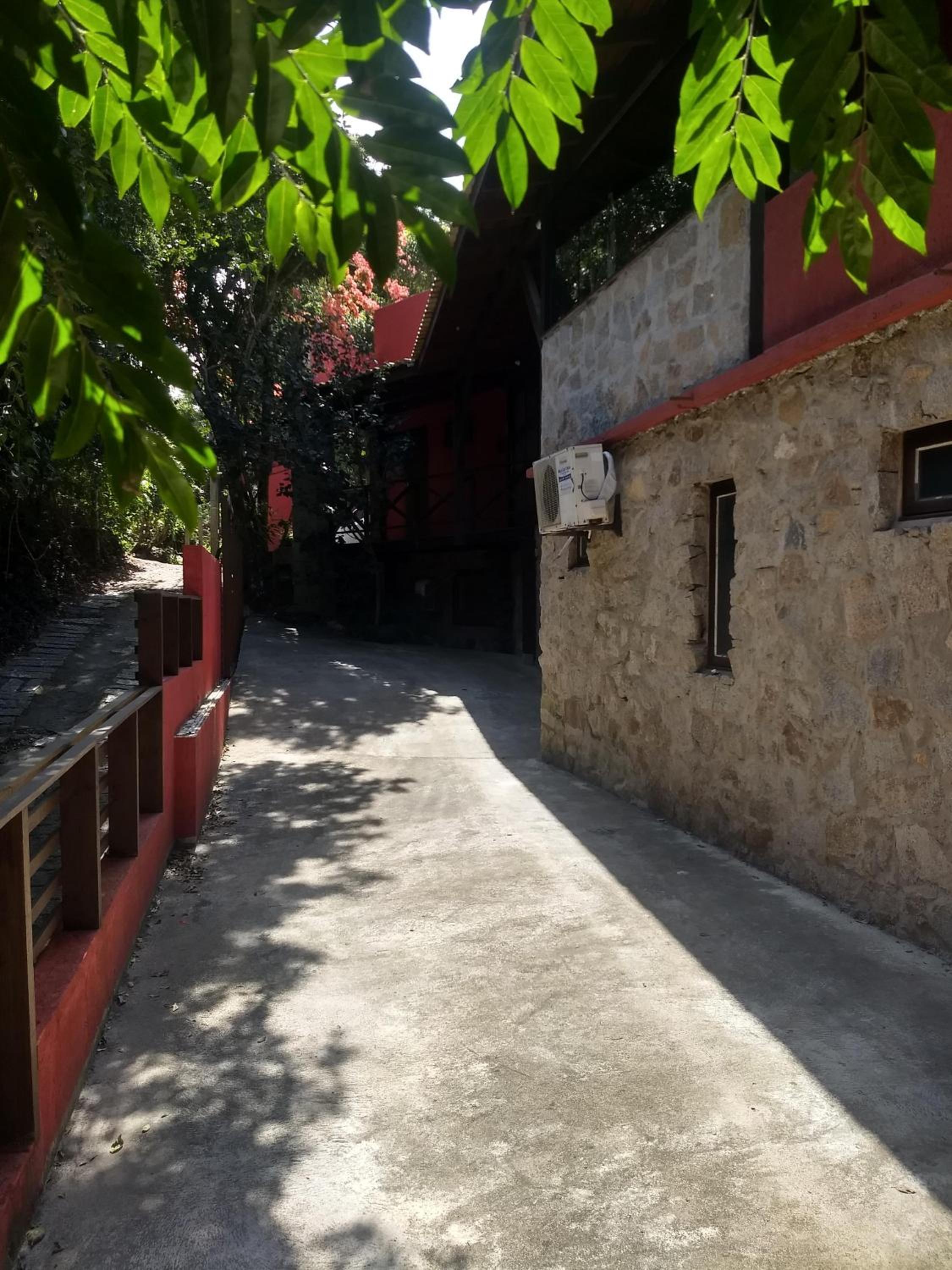 La Roca House