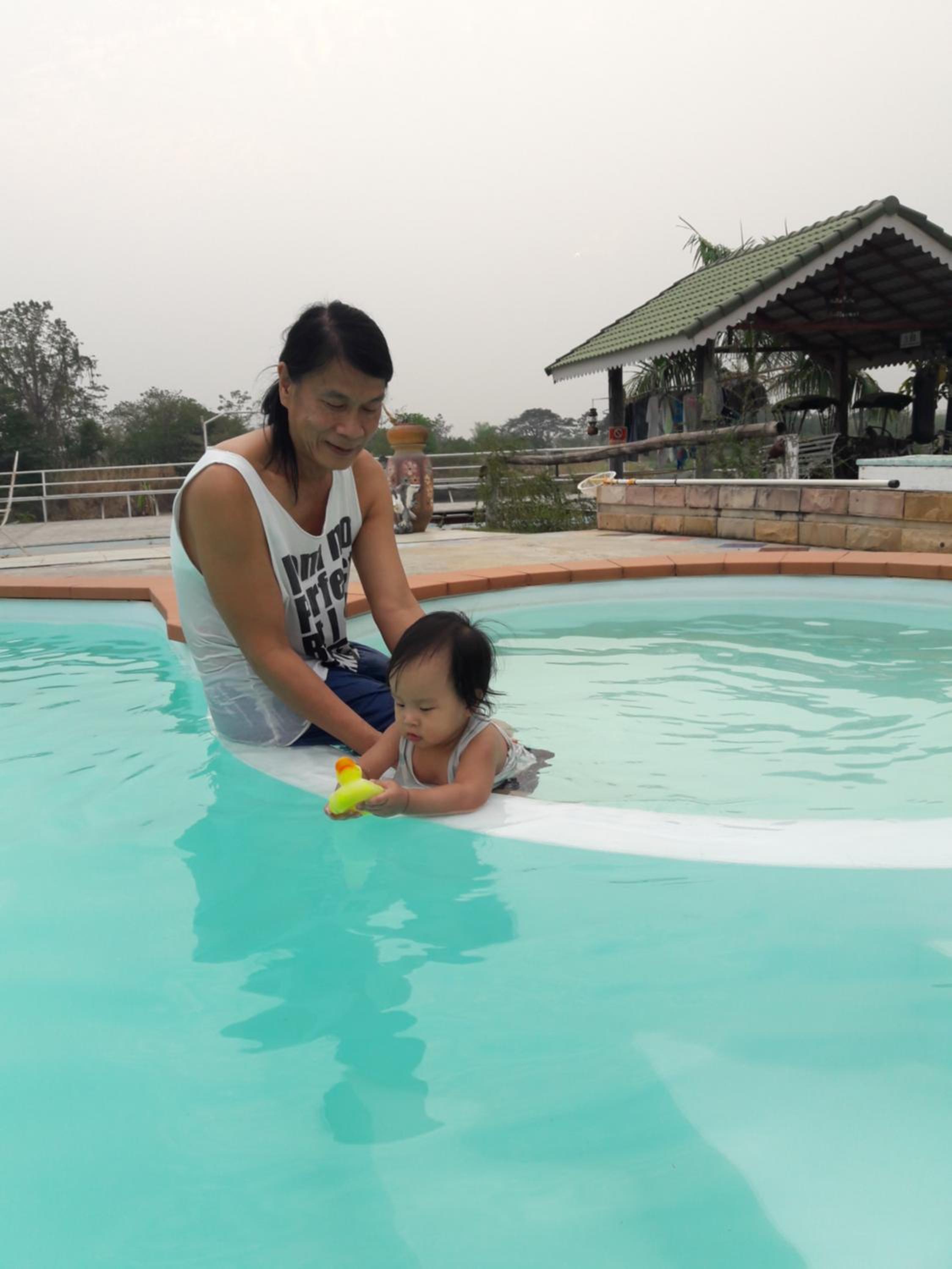 Scenic Riverside Resort