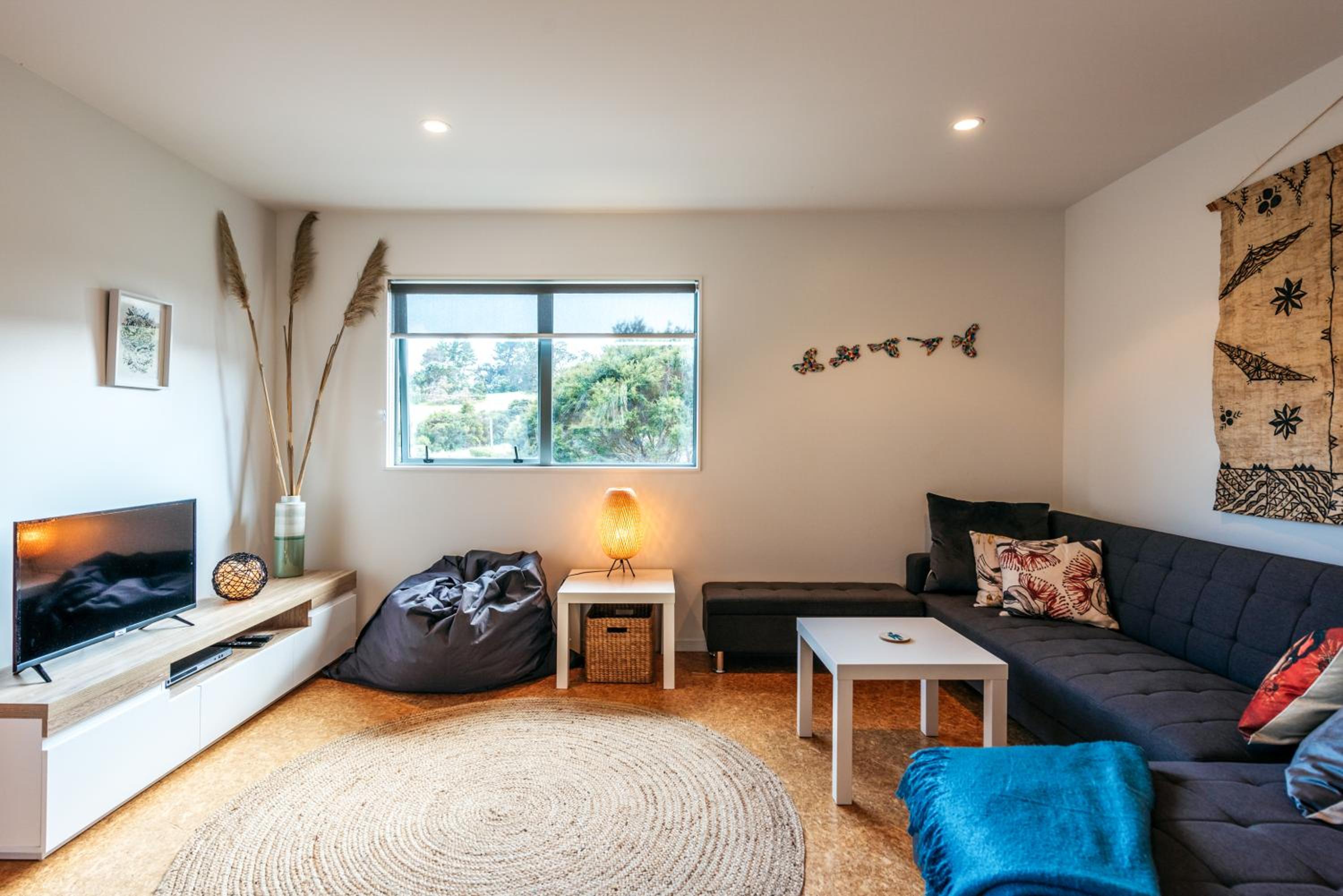 Treetop Retreat - Onetangi Holiday Home view 3