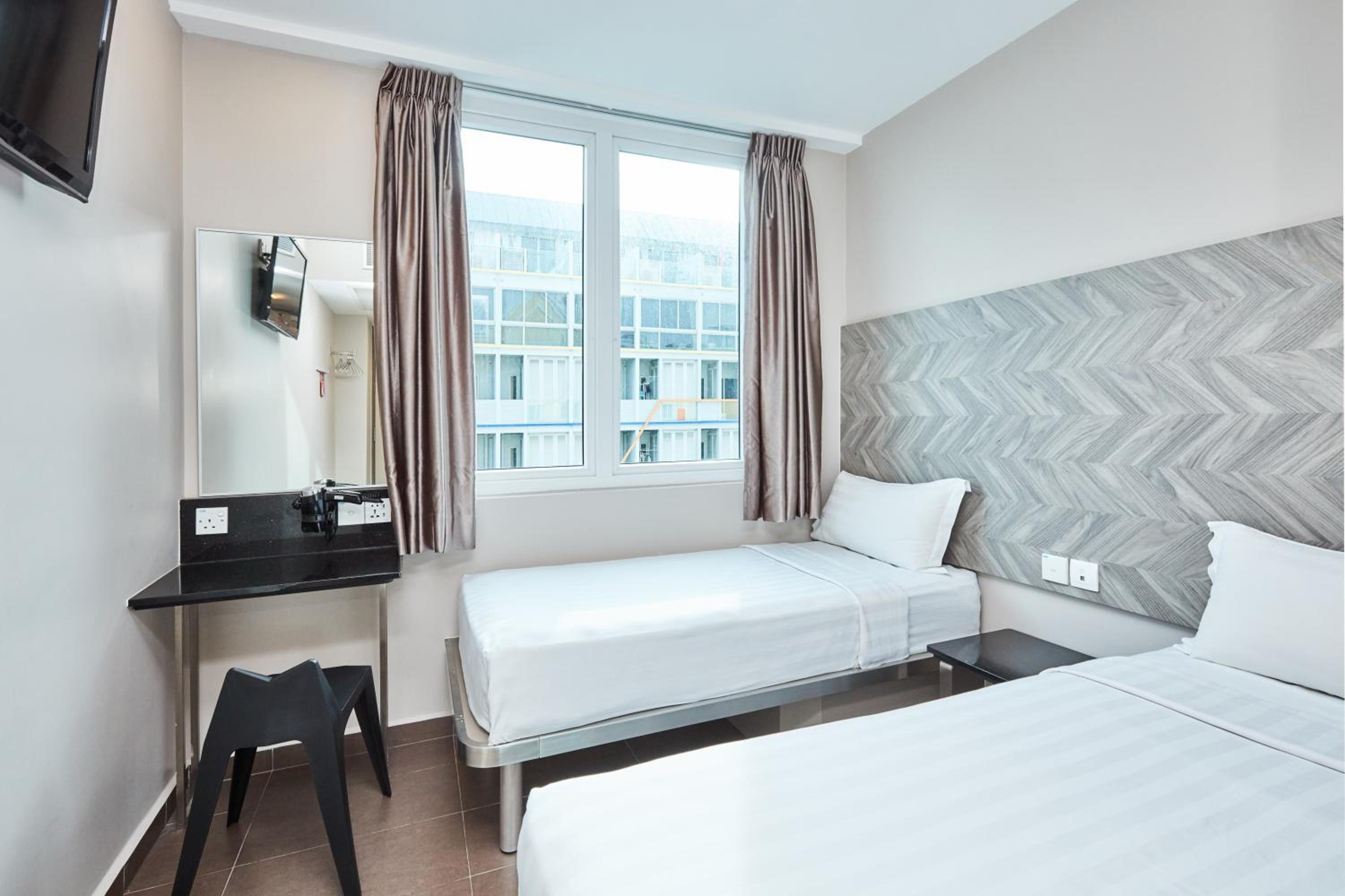 ibis budget Singapore Ruby-4
