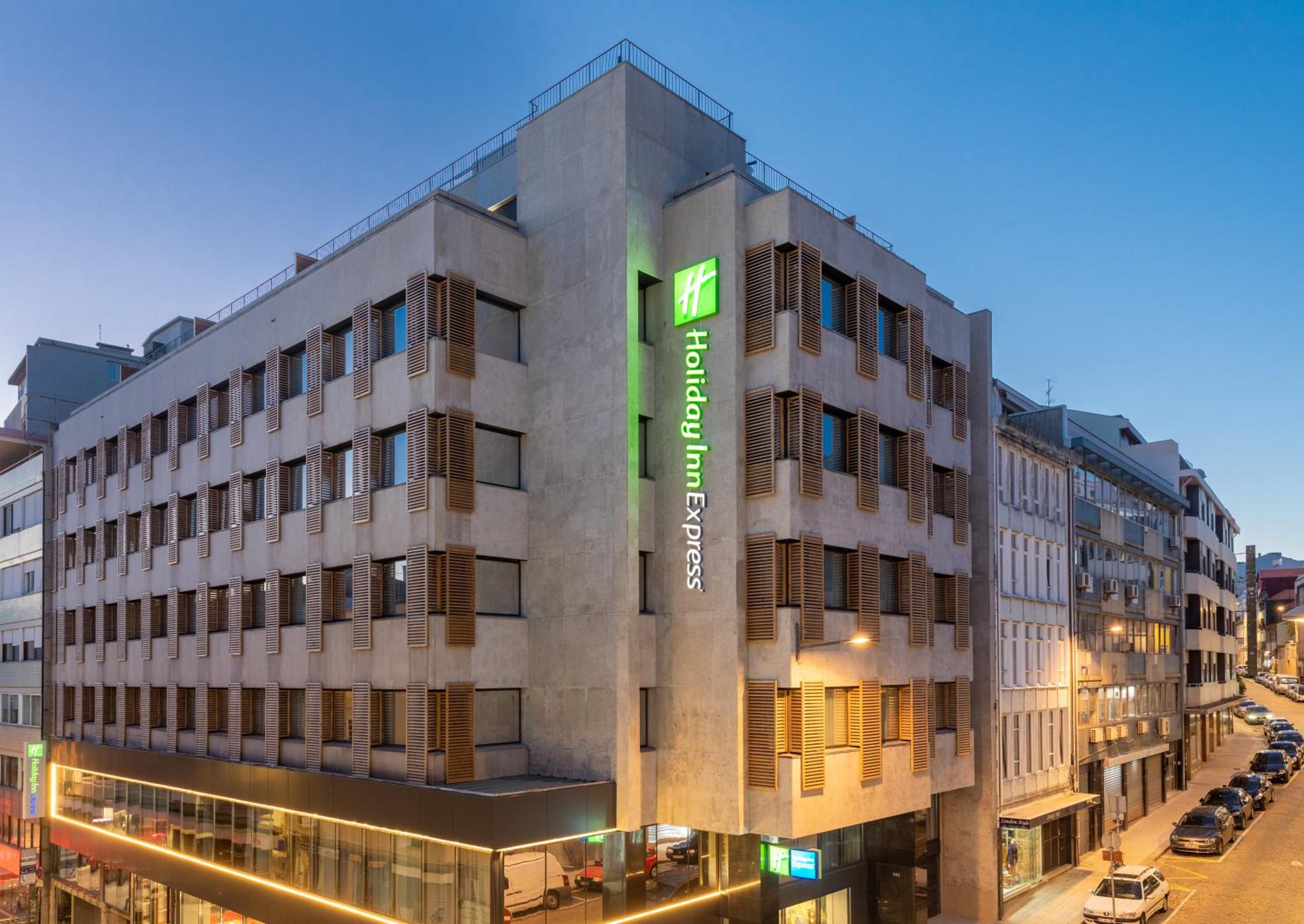 Hotel Holiday Inn Express Porto City Centre, an IHG Hotel - Image 1