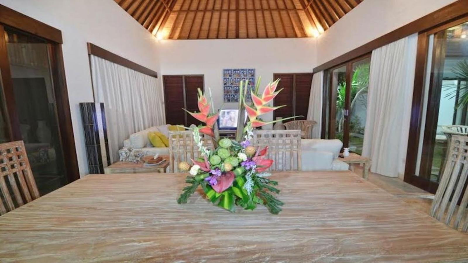 Villa Hibiscus