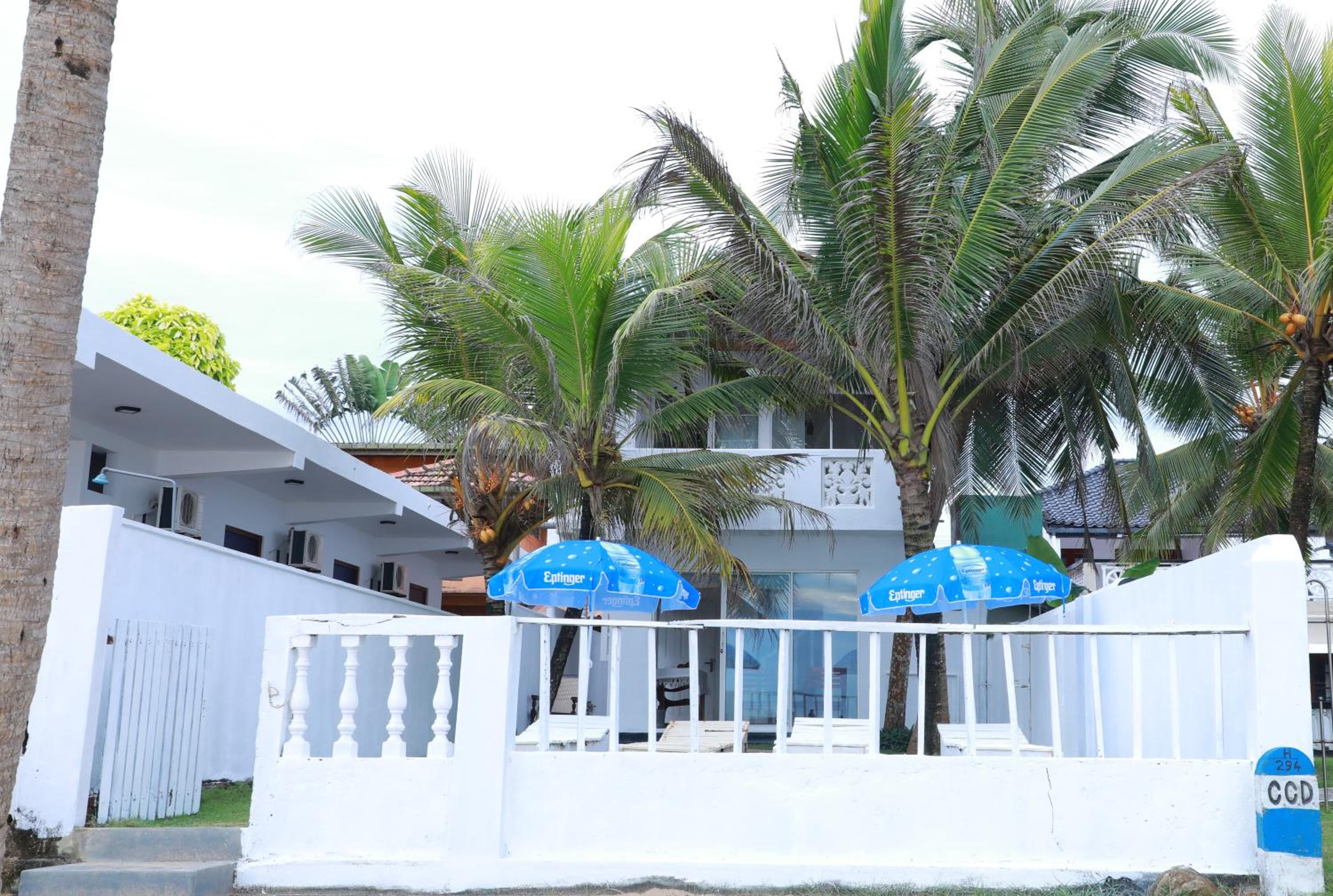 Hotel Shenora Beach Resort - Image 1