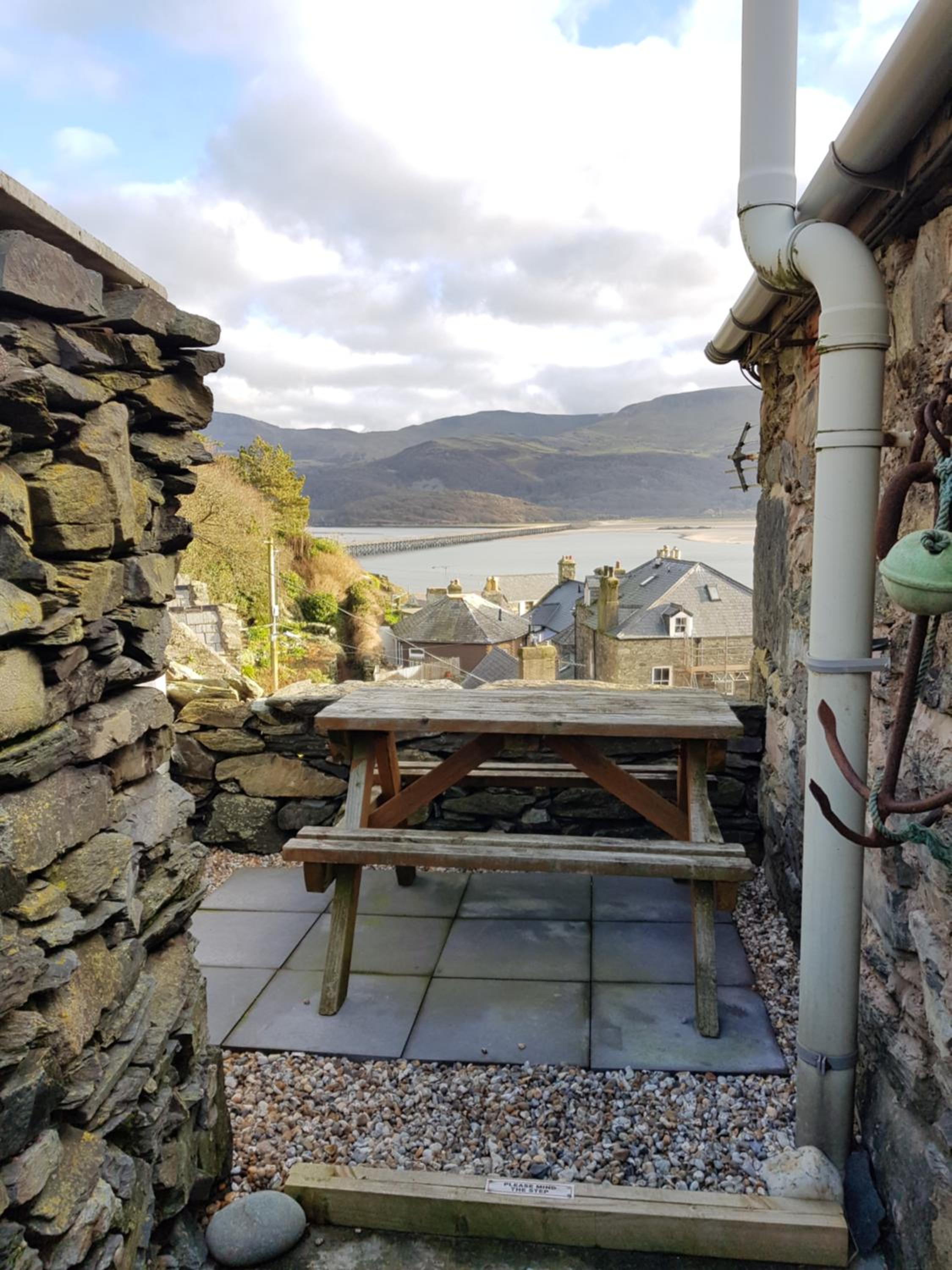 Penbryn Holidays, Barmouth view 2