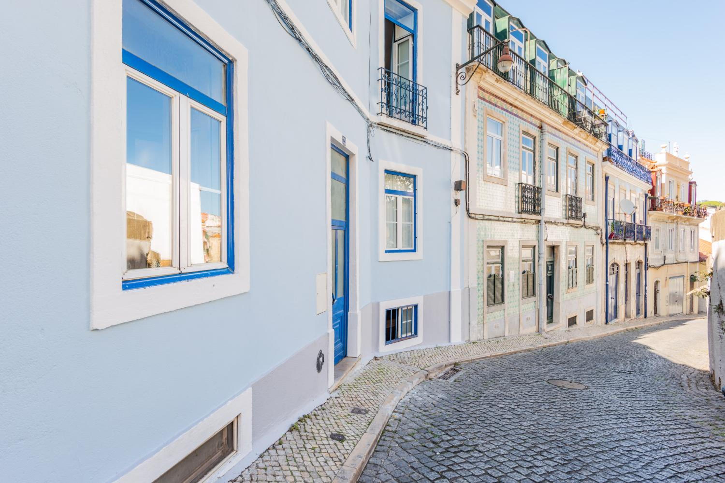 Bombarda 21 City View @ Retro Lisbon view 4