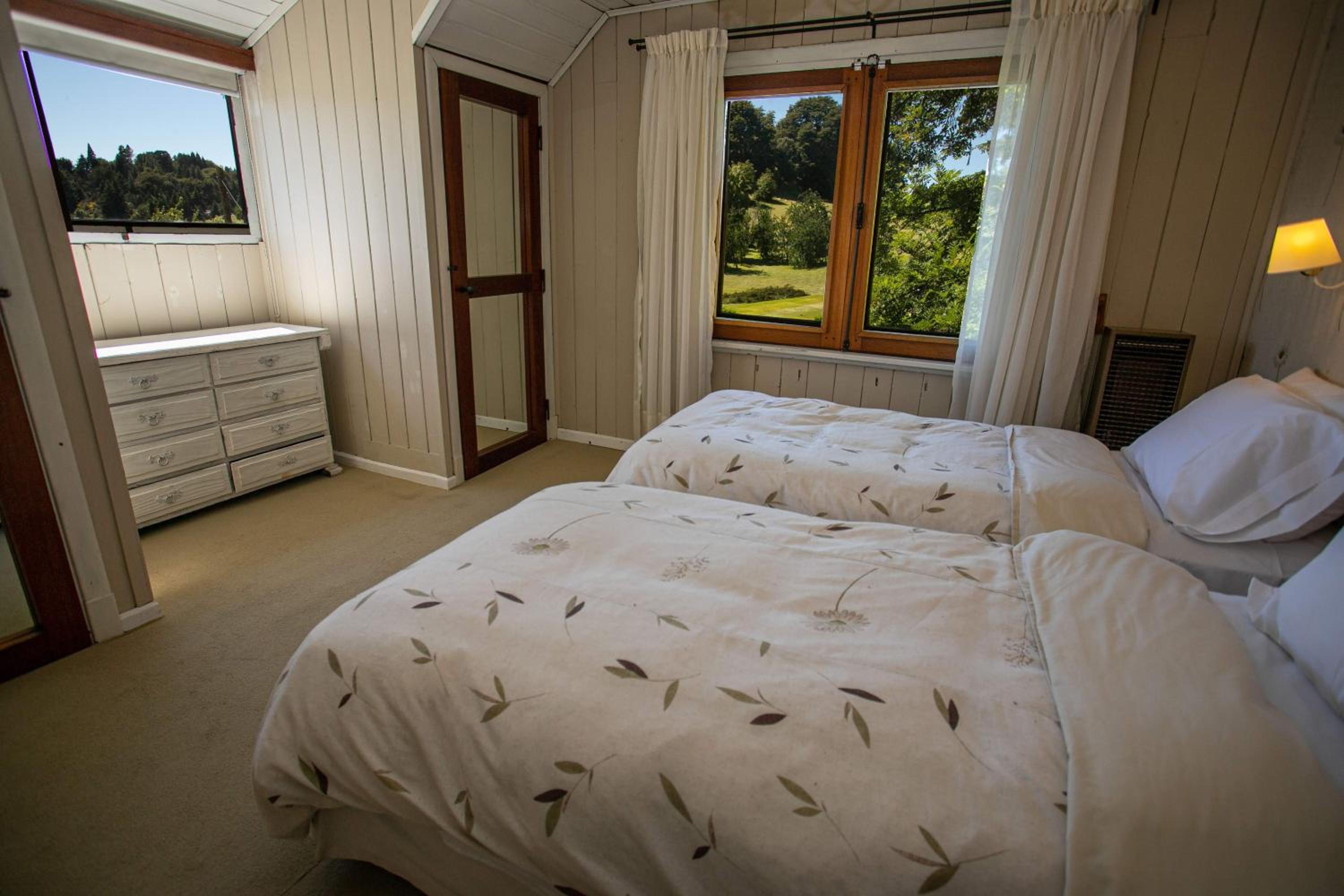Casa en Llao Llao con vista al lago y campo de golf