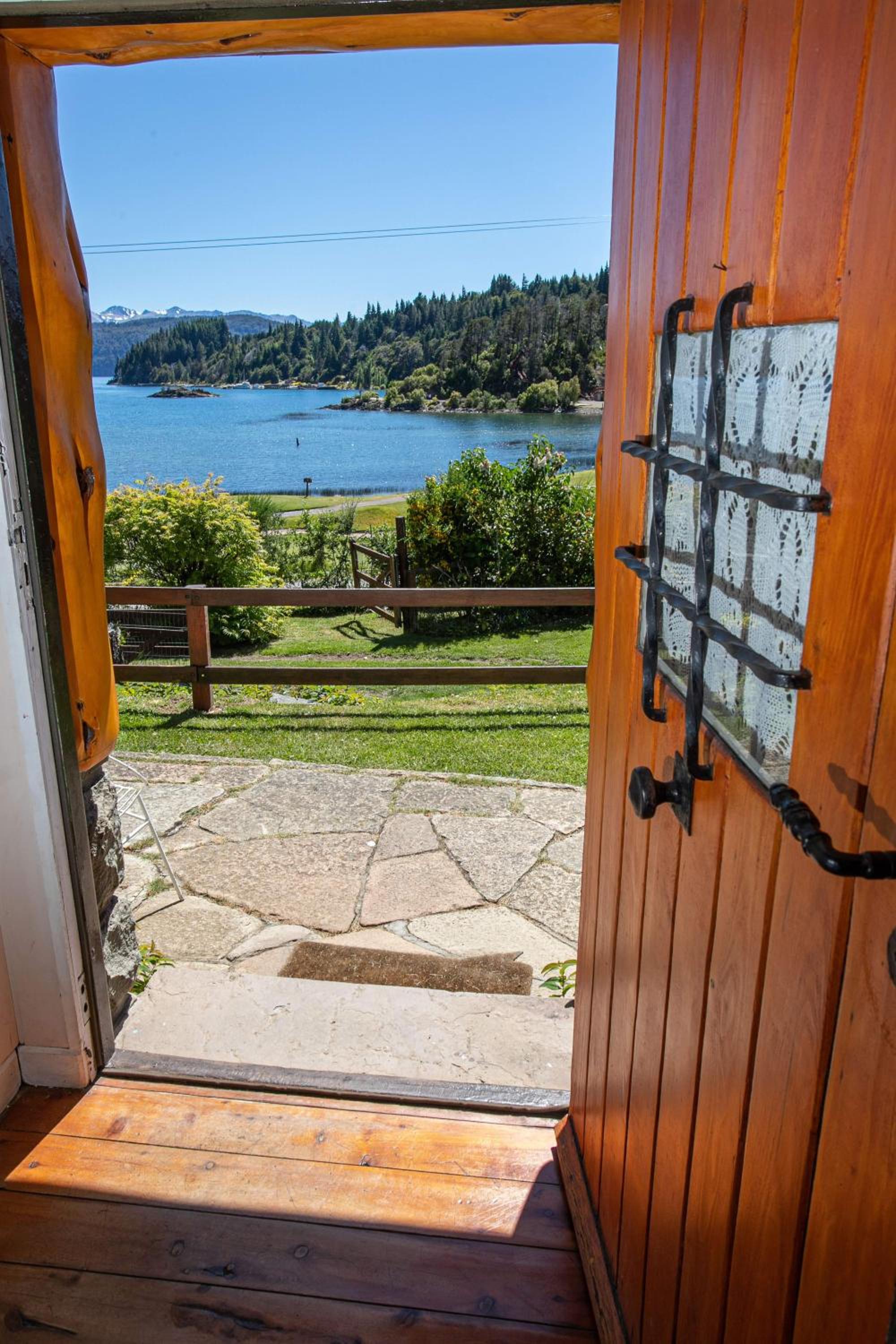 Casa en Llao Llao con vista al lago y campo de golf