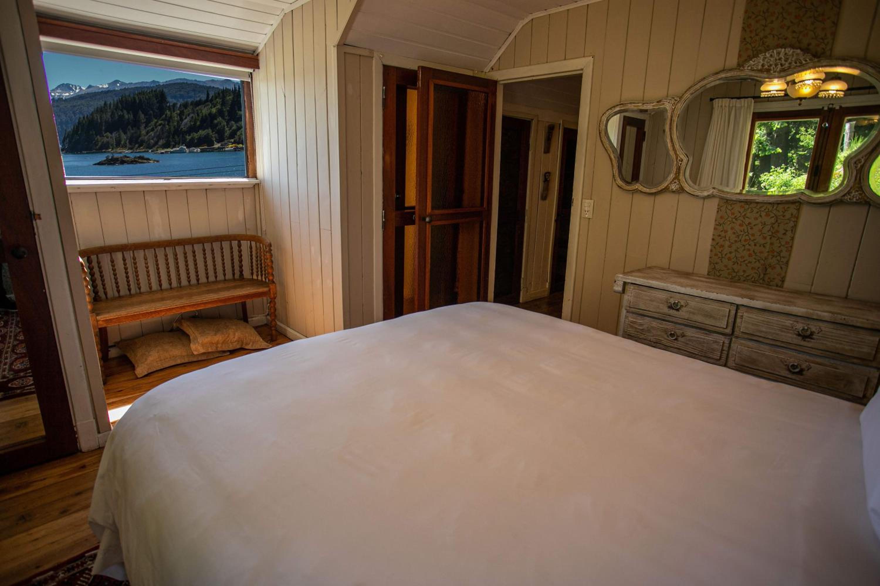Casa en Llao Llao con vista al lago y campo de golf