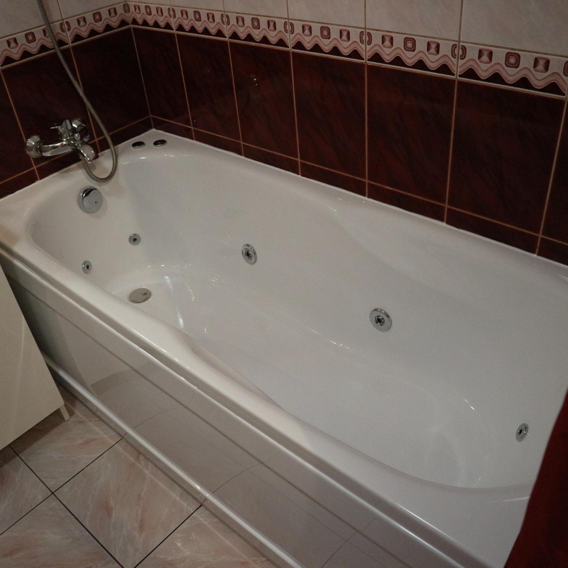Photo 28