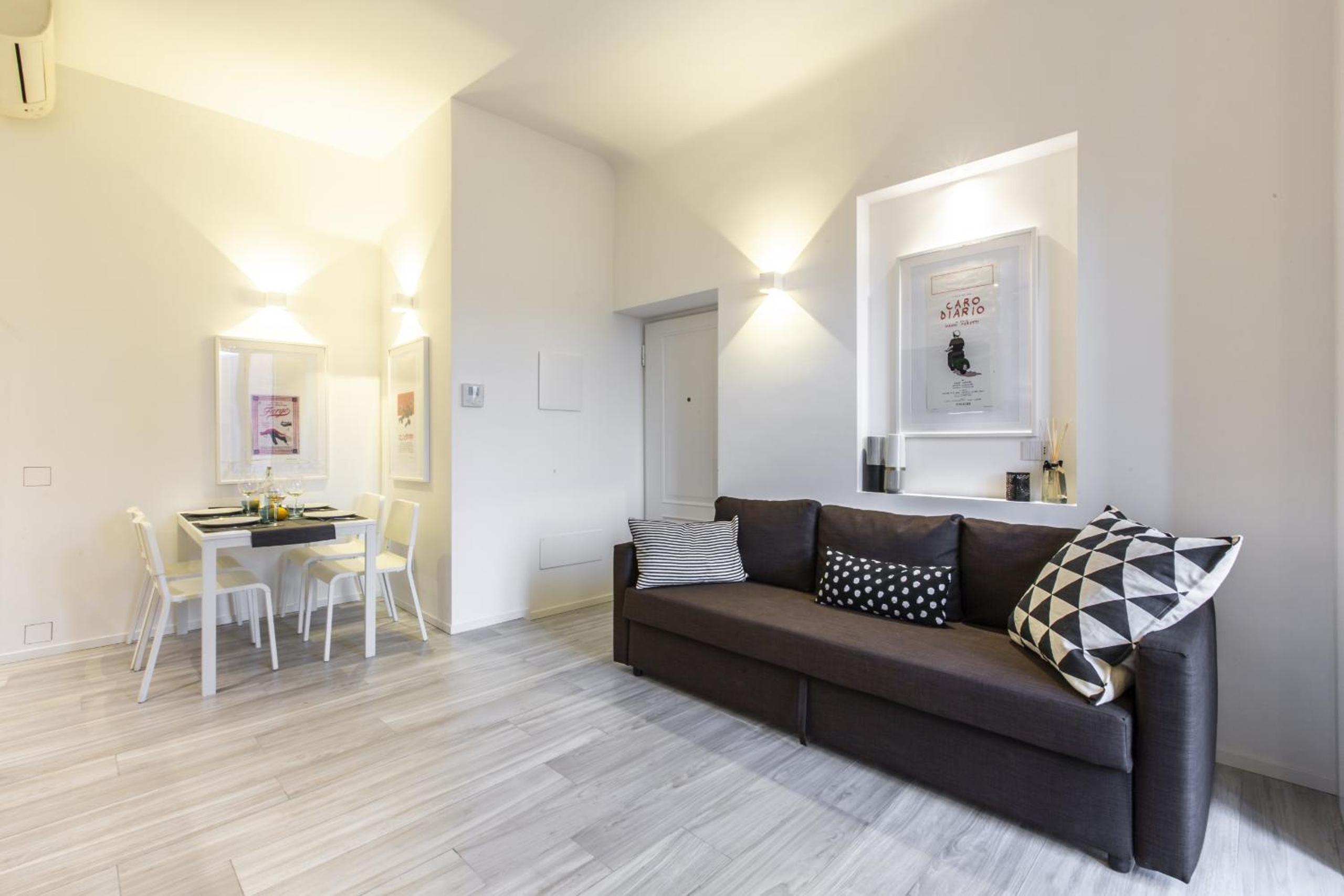 Maciachini Apartments R&R