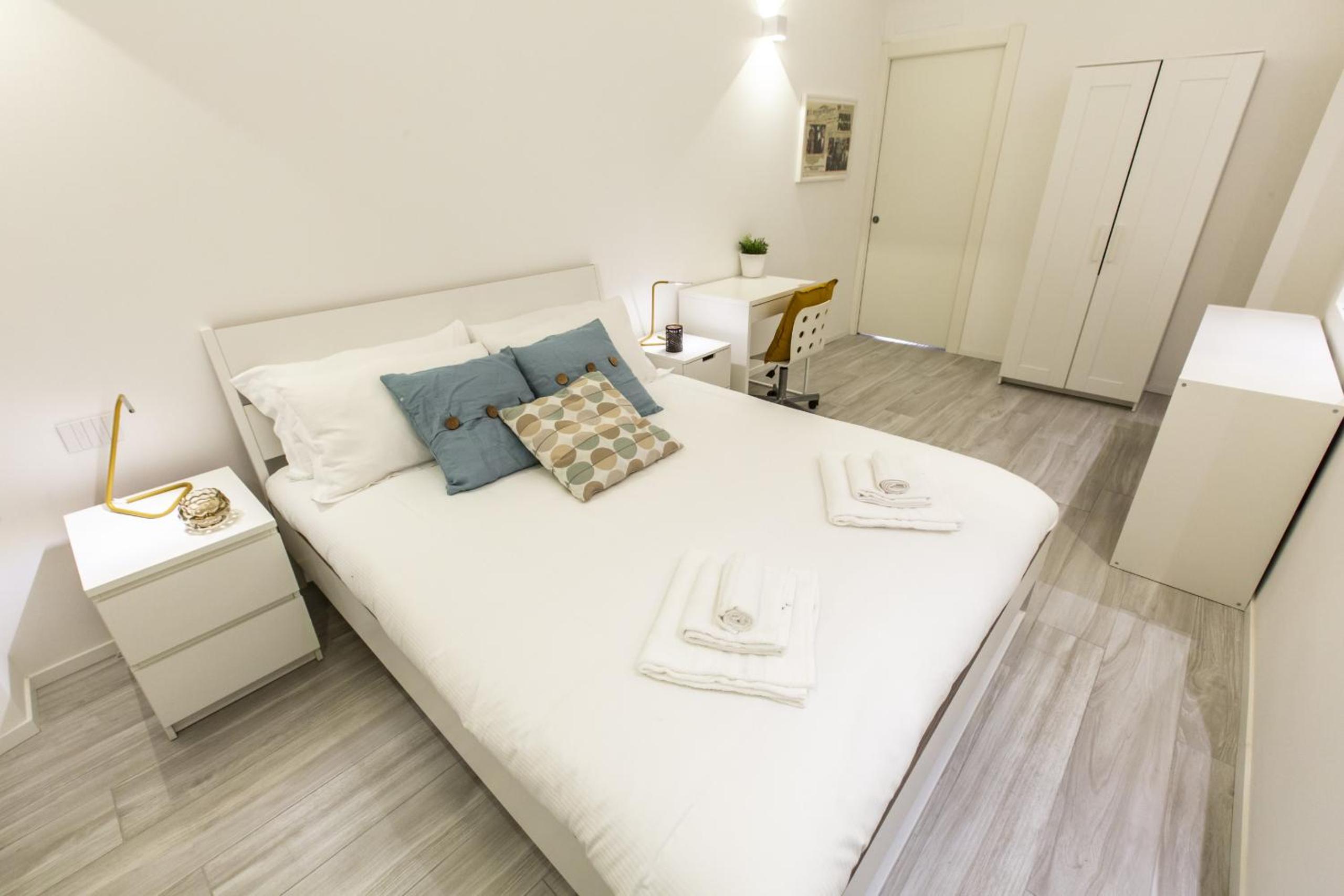 Maciachini Apartments R&R