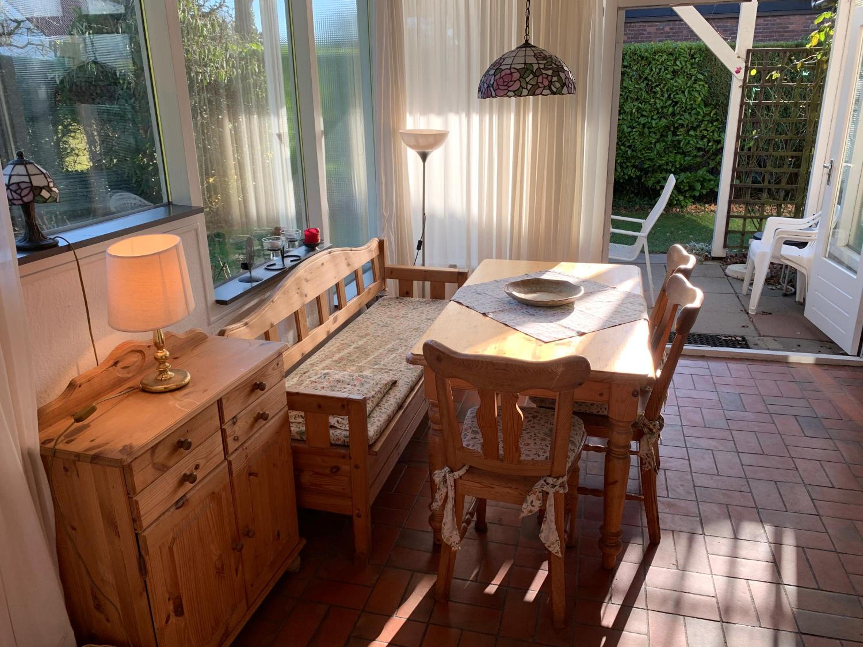 Quietly located vacation bungalow view 3