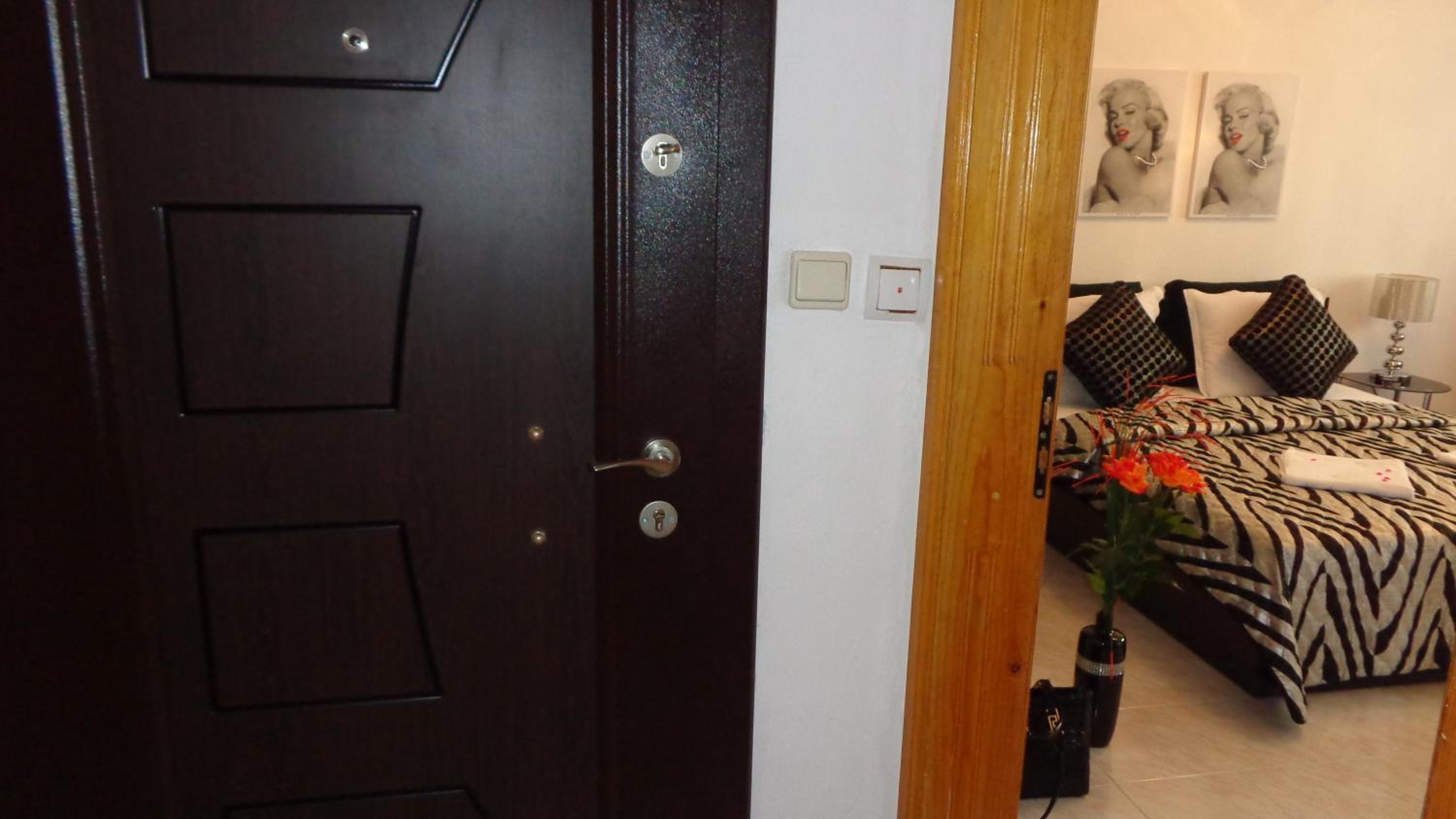 Photo 34